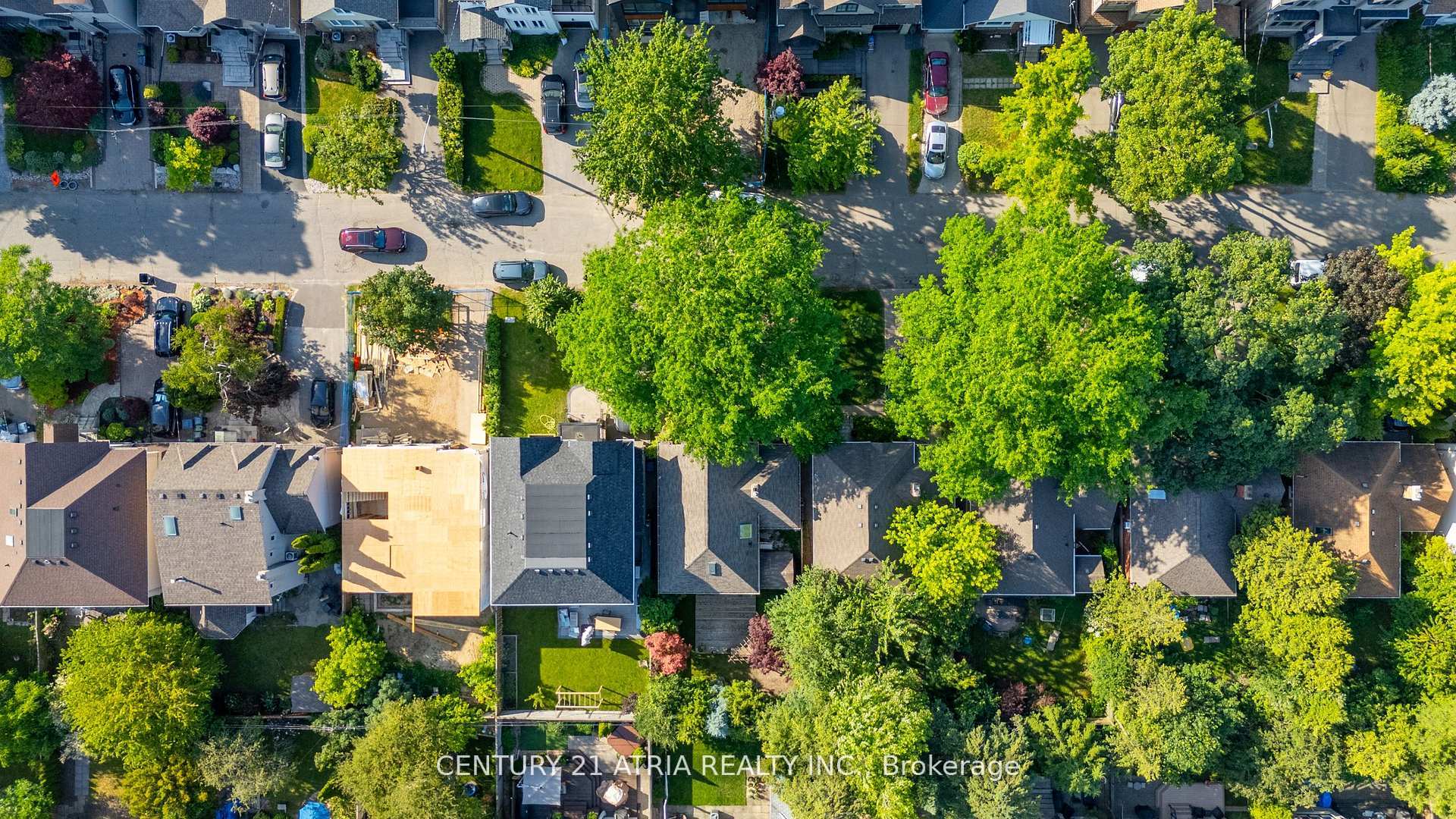 Photo 43 of 13 Sunnydale Drive S, Etobicoke, Stonegate-Queensway — HOMEH
