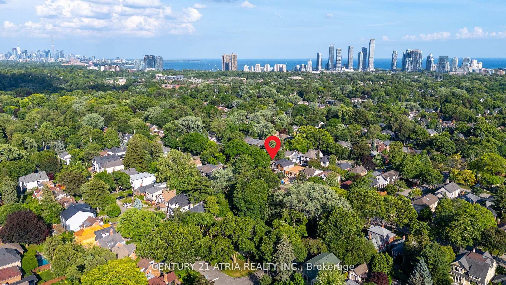 Photo 42 of 13 Sunnydale Drive S, Etobicoke, Stonegate-Queensway — HOMEH