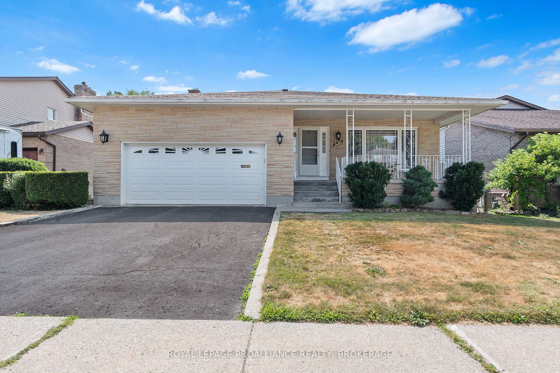 Photo 6 of 536 Braeside Crescent, Kingston, North of Taylor-Kidd Blvd — HOMEH