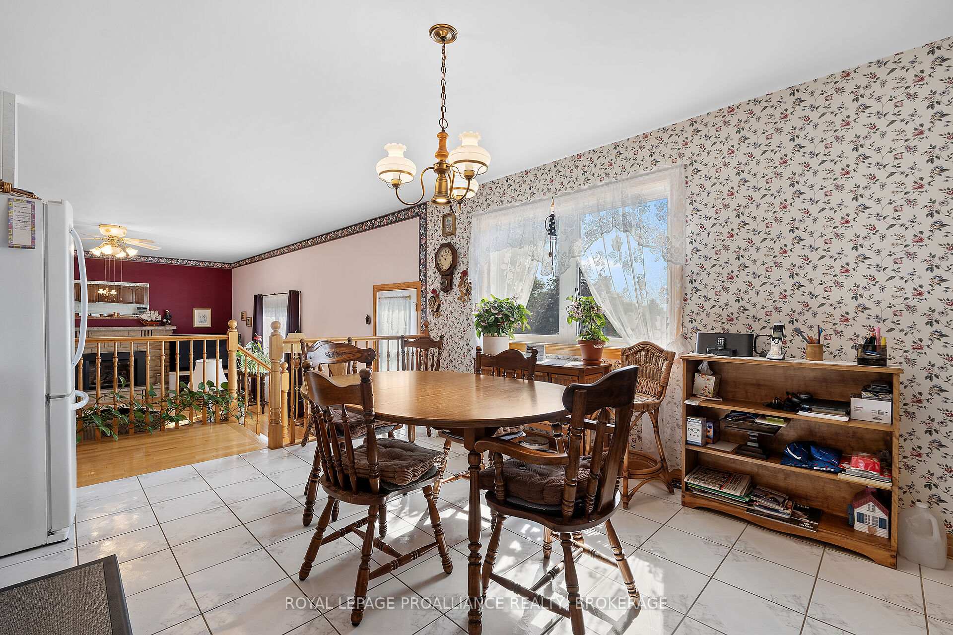 Photo 8 of 536 Braeside Crescent, Kingston, North of Taylor-Kidd Blvd — HOMEH