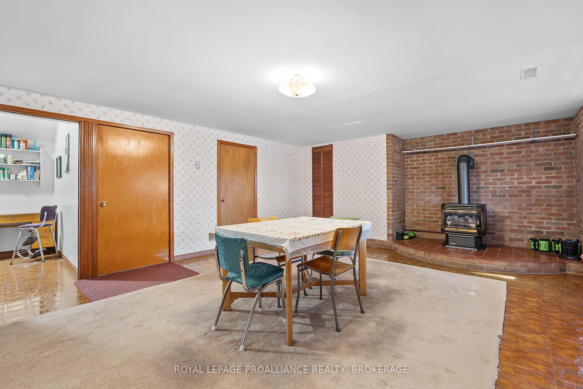 Photo 47 of 536 Braeside Crescent, Kingston, North of Taylor-Kidd Blvd — HOMEH