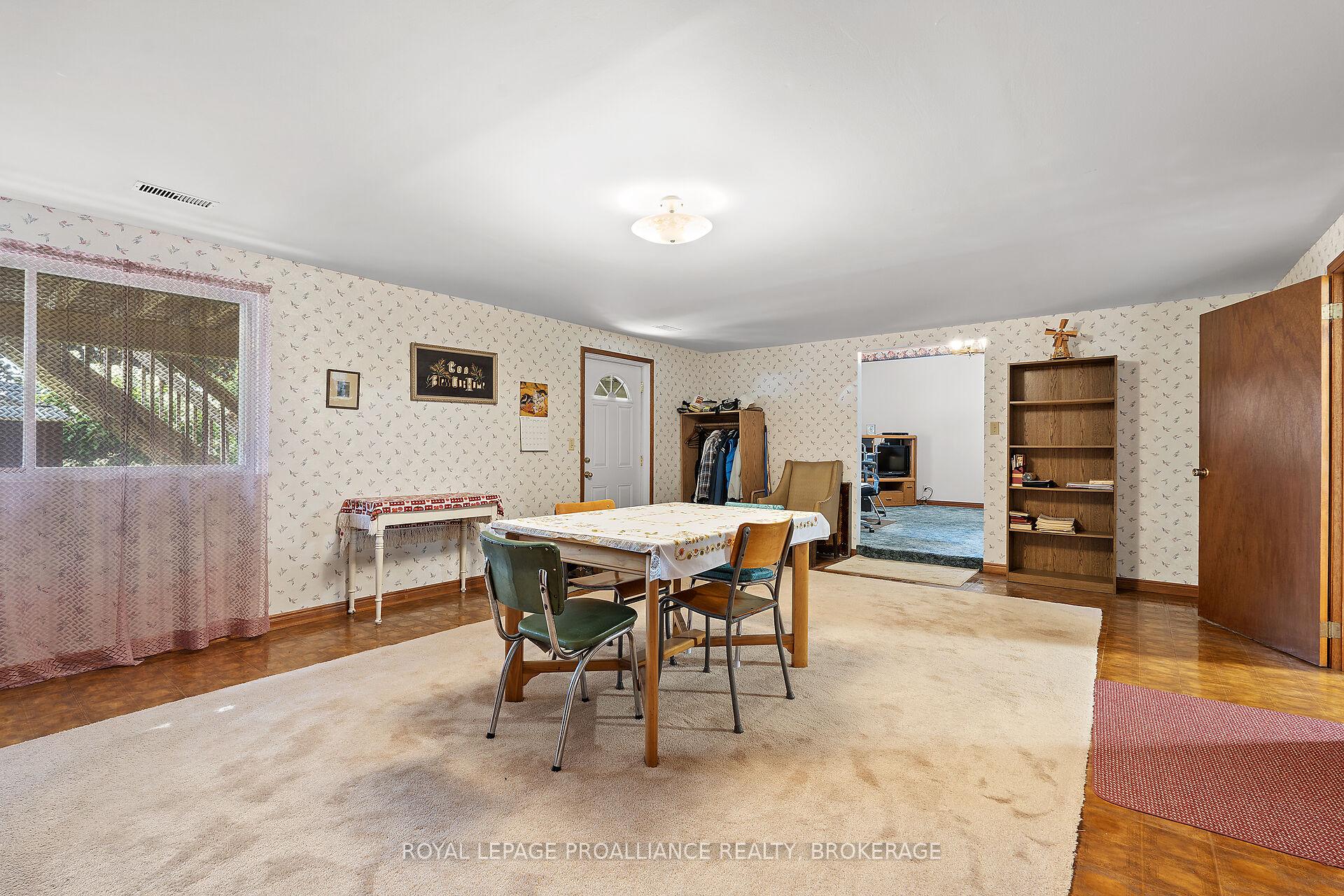 Photo 38 of 536 Braeside Crescent, Kingston, North of Taylor-Kidd Blvd — HOMEH