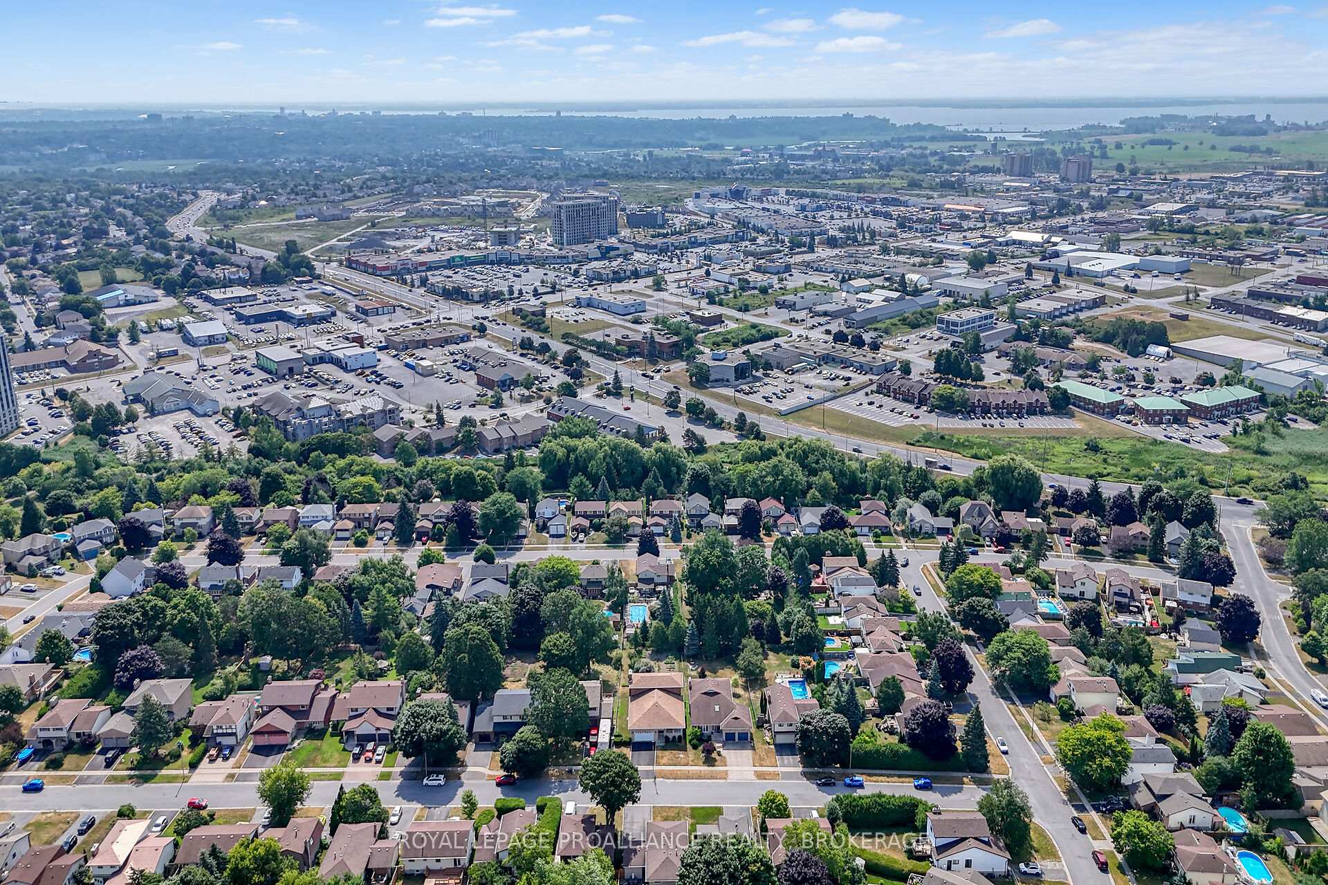 Photo 45 of 536 Braeside Crescent, Kingston, North of Taylor-Kidd Blvd — HOMEH
