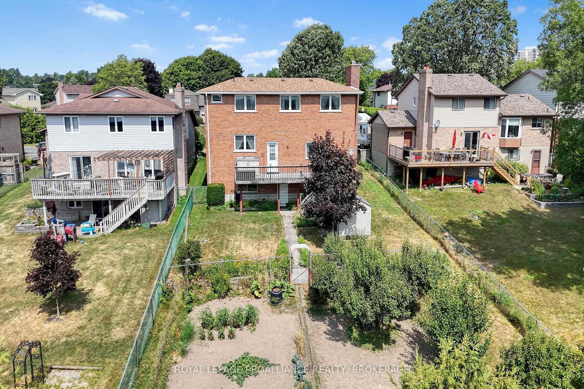 Photo 49 of 536 Braeside Crescent, Kingston, North of Taylor-Kidd Blvd — HOMEH