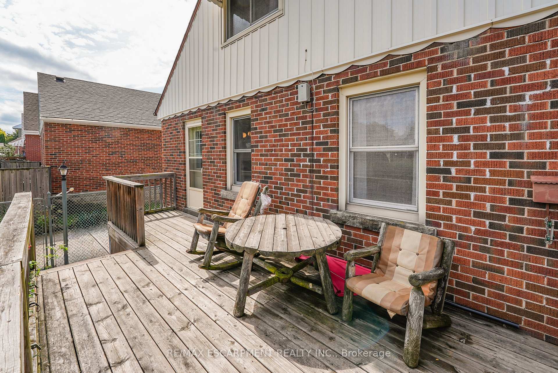 Photo 7 of 175 Garside Avenue S, Hamilton, Bartonville — HOMEH