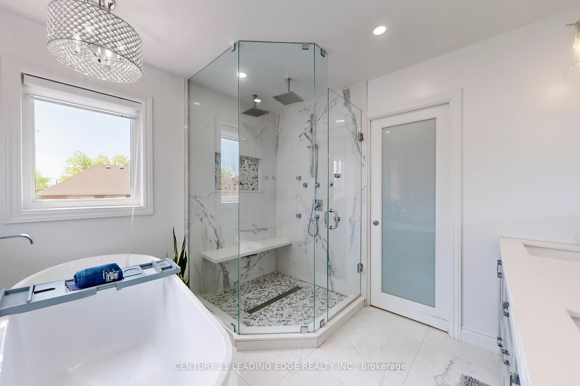 Photo 29 of 74 Littleleaf Crescent, Markham, Legacy — HOMEH