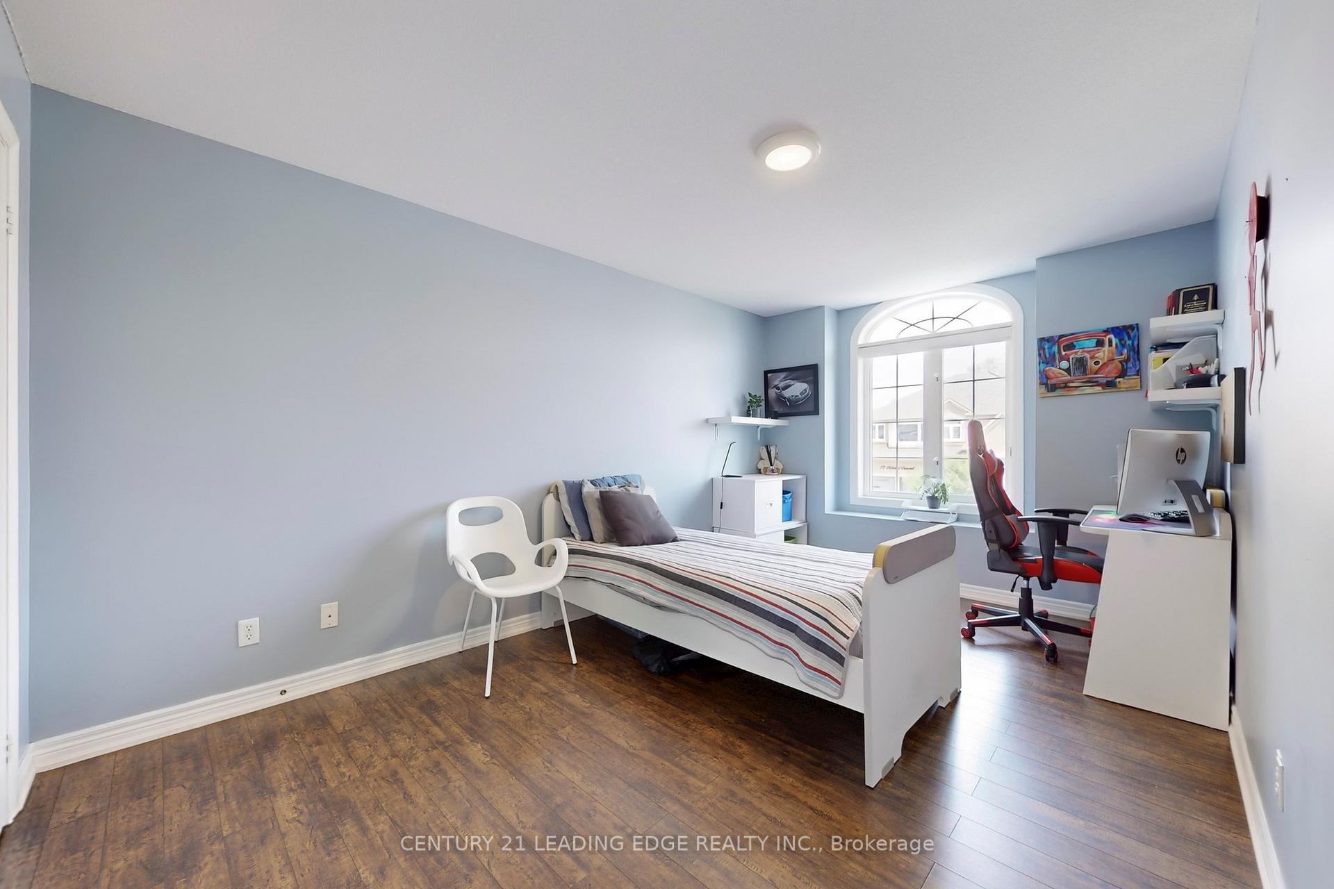 Photo 25 of 74 Littleleaf Crescent, Markham, Legacy — HOMEH