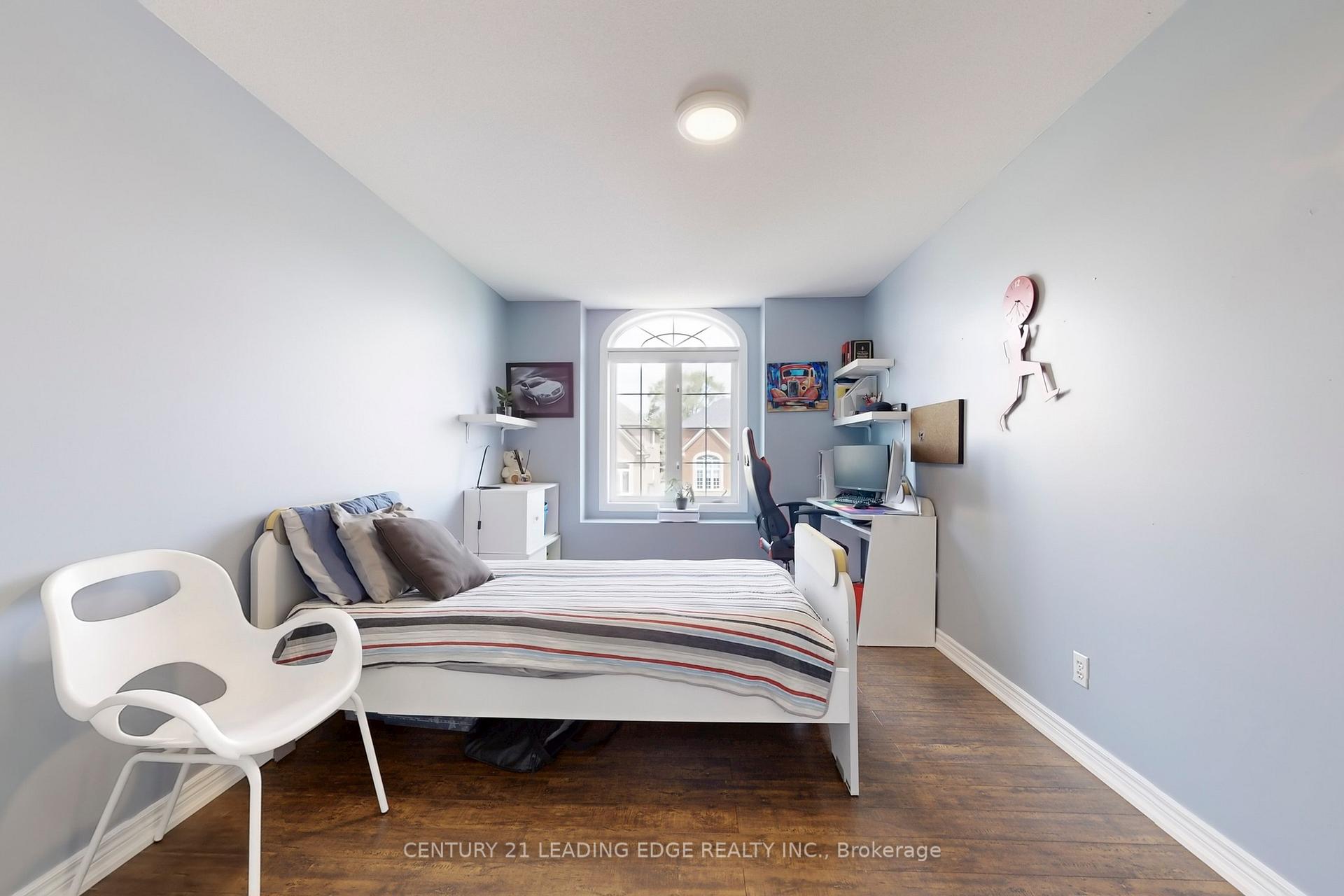 Photo 28 of 74 Littleleaf Crescent, Markham, Legacy — HOMEH