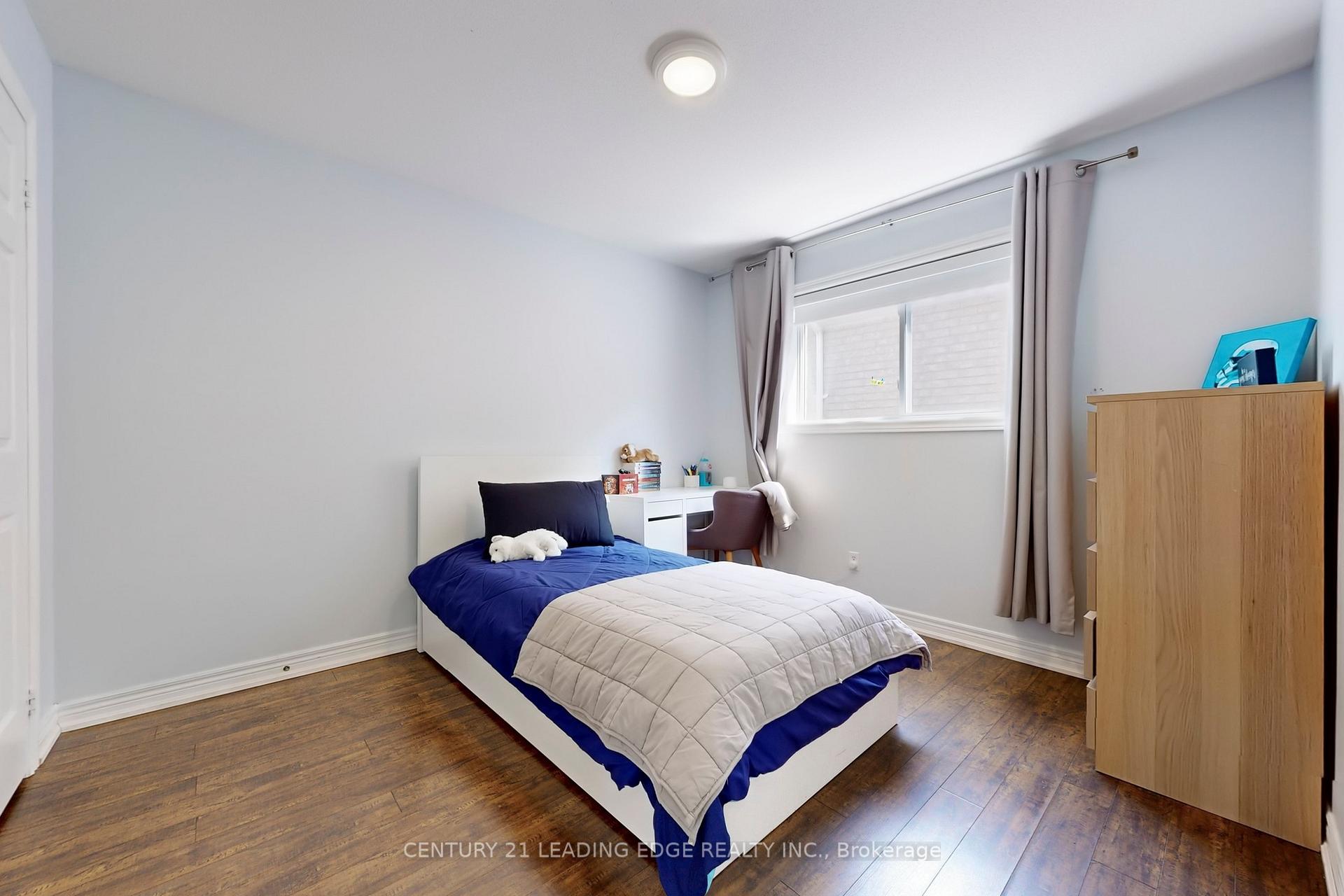 Photo 35 of 74 Littleleaf Crescent, Markham, Legacy — HOMEH