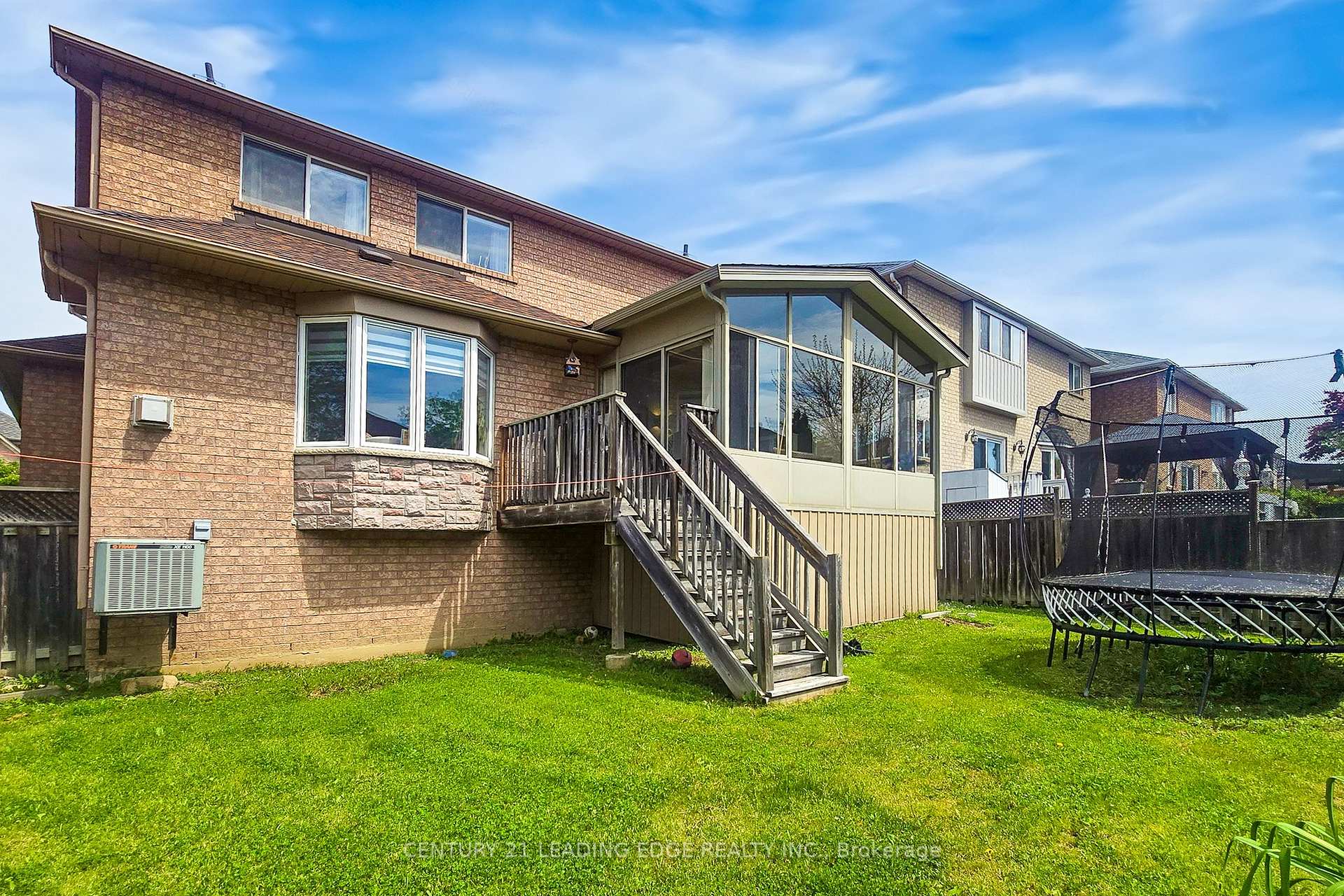 Photo 36 of 74 Littleleaf Crescent, Markham, Legacy — HOMEH
