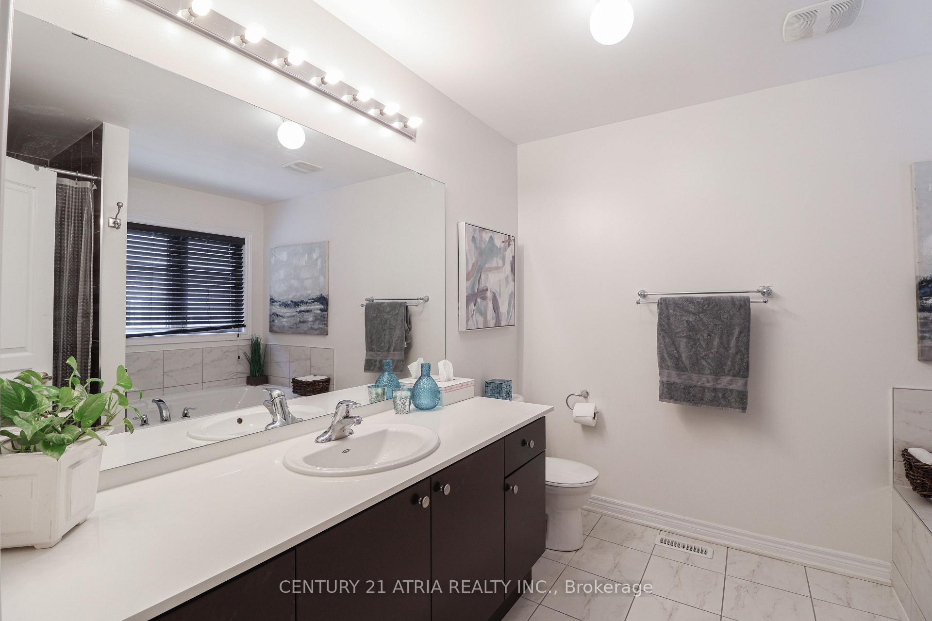 Photo 26 of 57 Haskett Drive, Markham, Box Grove — HOMEH