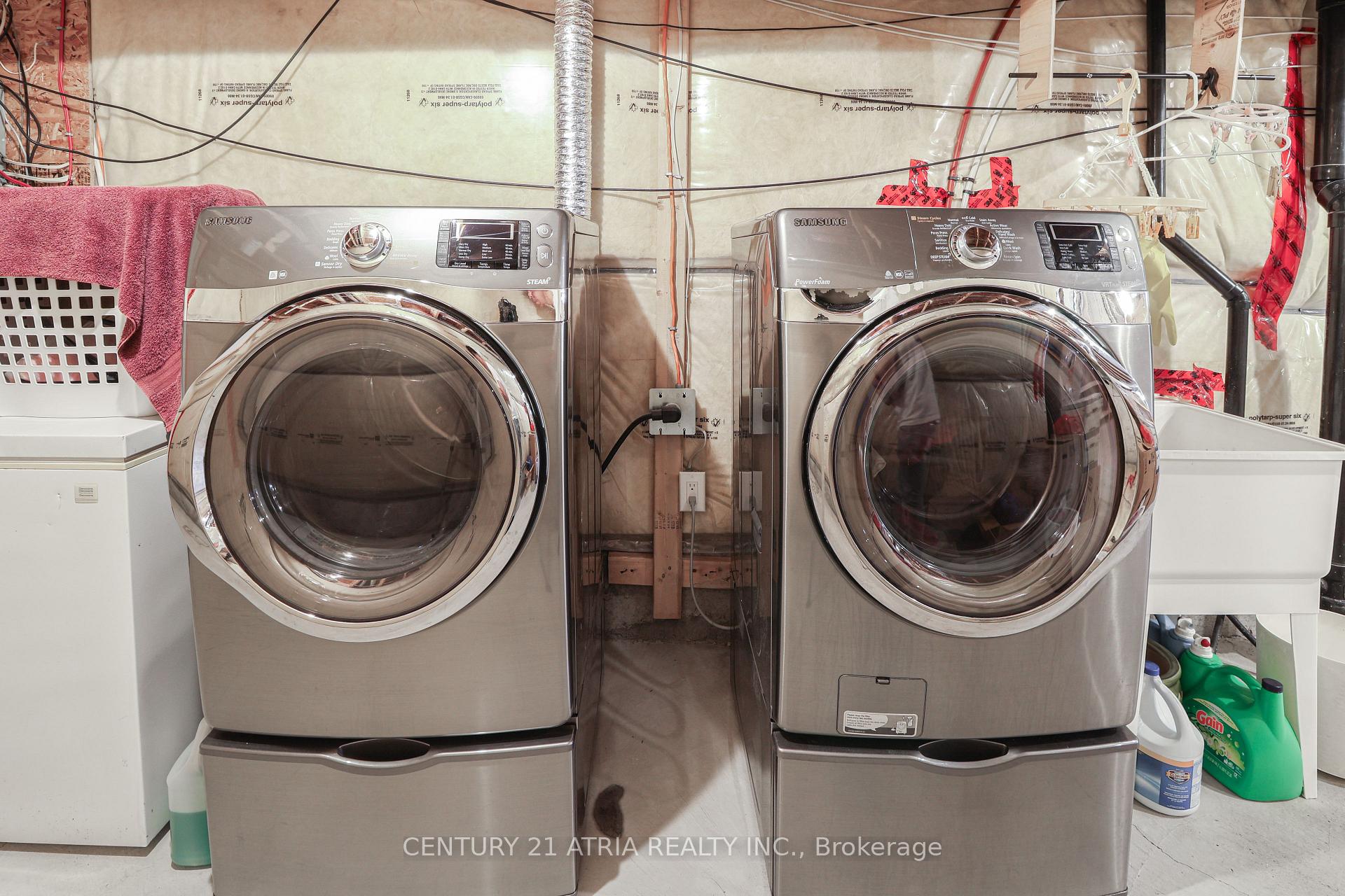 Photo 44 of 57 Haskett Drive, Markham, Box Grove — HOMEH
