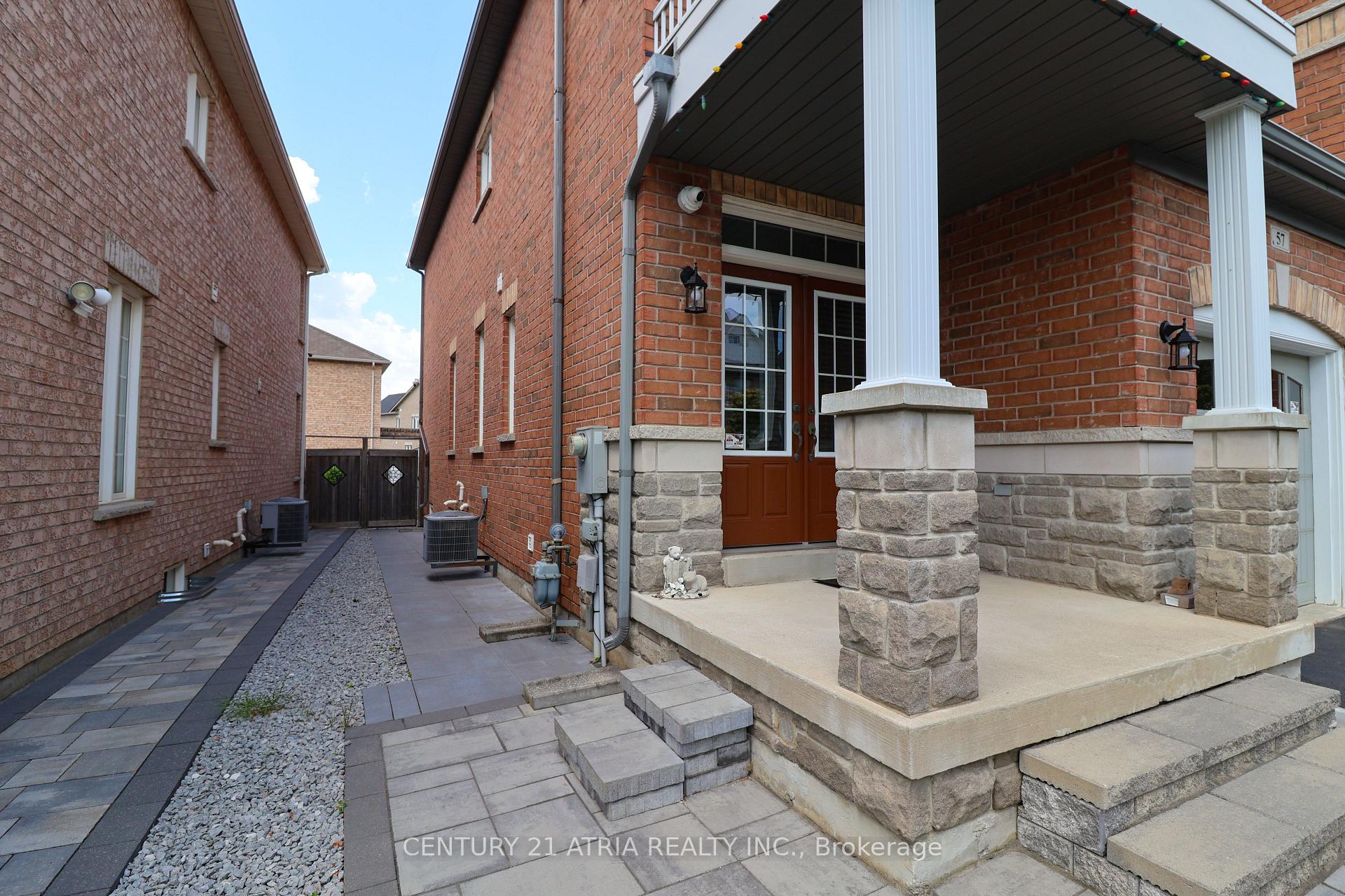 Photo 48 of 57 Haskett Drive, Markham, Box Grove — HOMEH