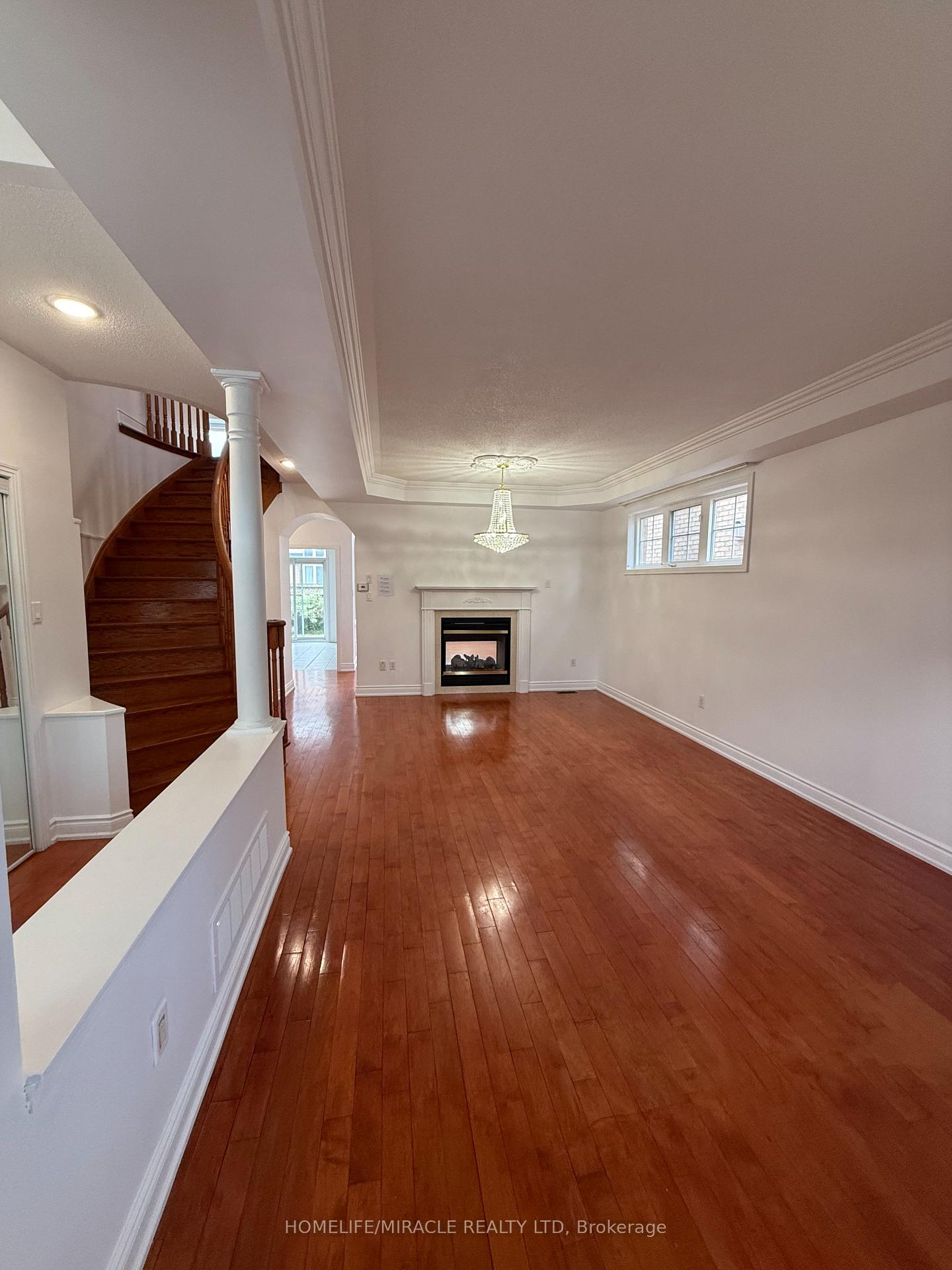 Photo 9 of 59 Oakford Drive, Markham, Cachet — HOMEH