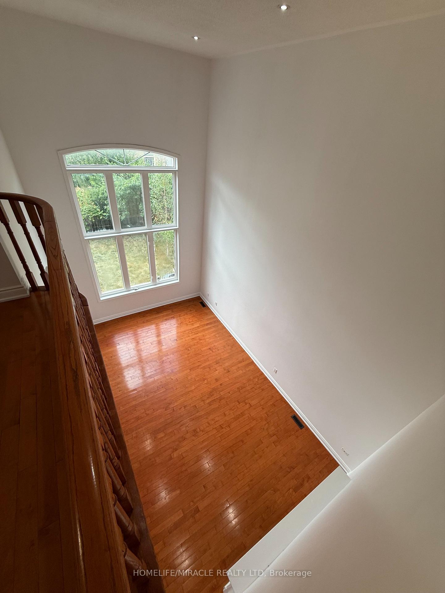 Photo 32 of 59 Oakford Drive, Markham, Cachet — HOMEH