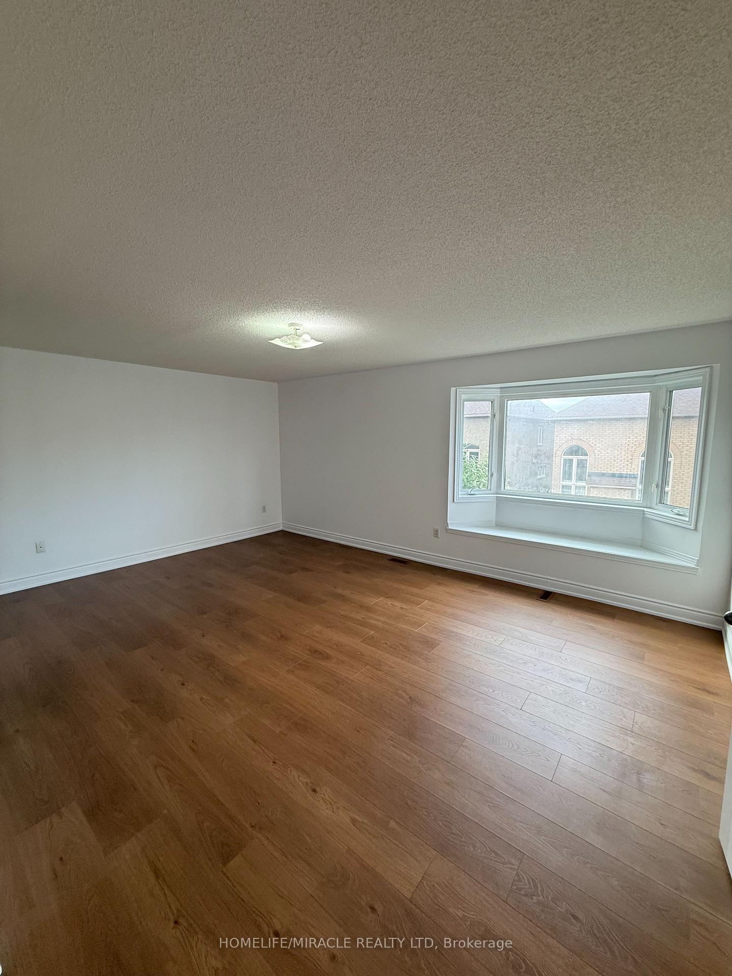 Photo 8 of 59 Oakford Drive, Markham, Cachet — HOMEH