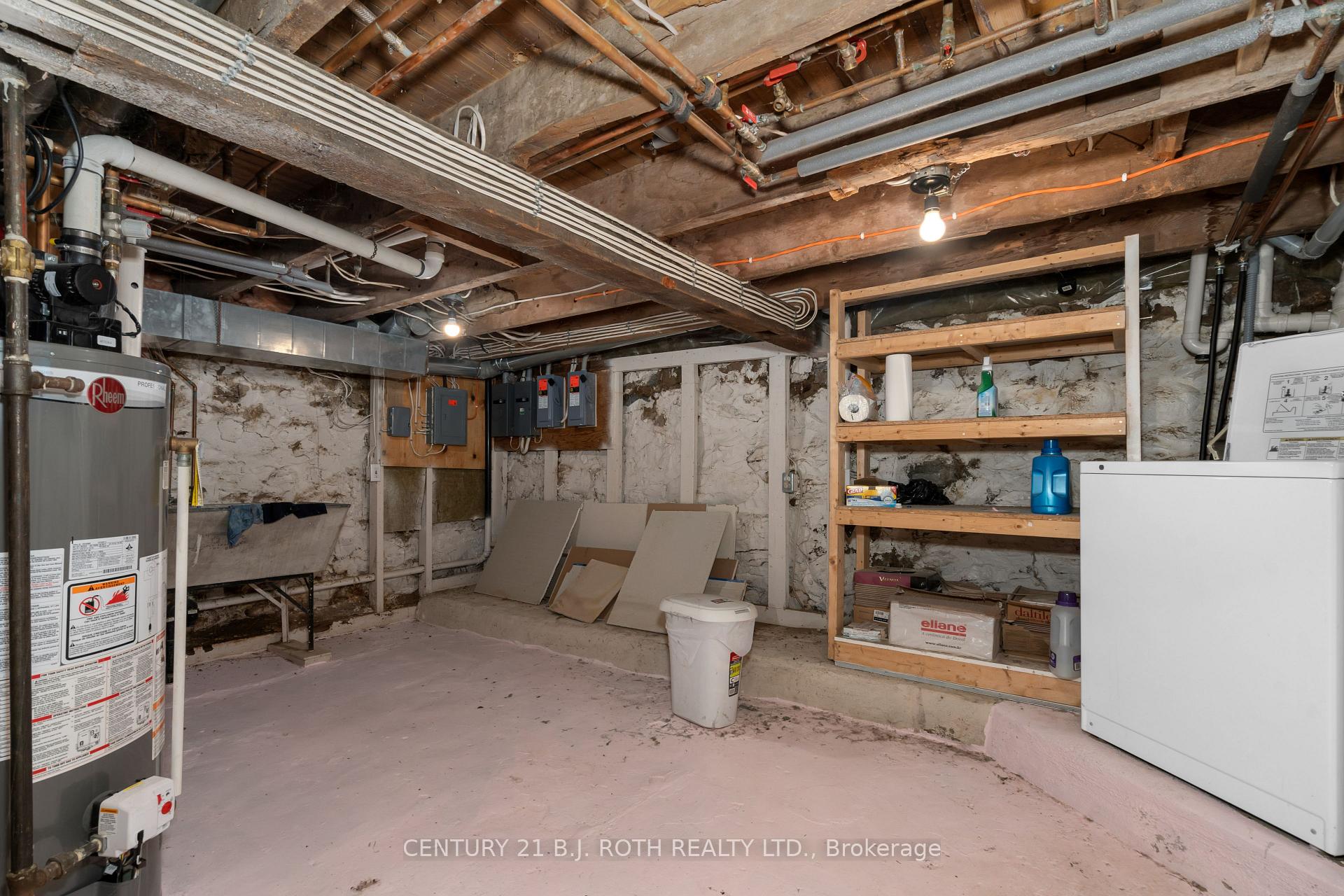Photo 31 of 165 Parkview Avenue, Orillia — HOMEH