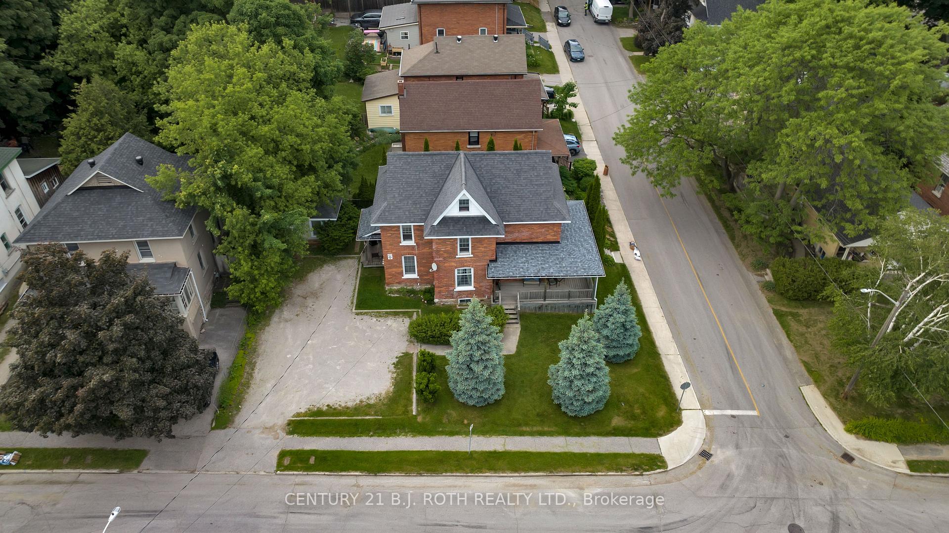 Photo 37 of 165 Parkview Avenue, Orillia — HOMEH