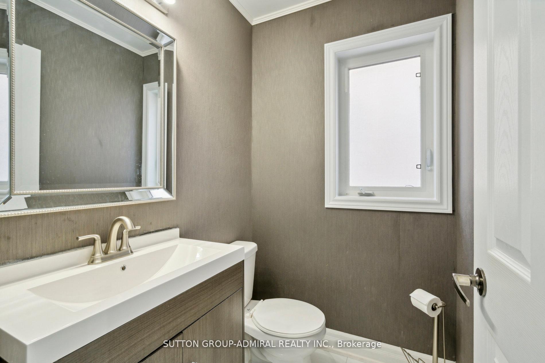 Photo 10 of 30 Blue Grouse Road, Vaughan, Patterson — HOMEH