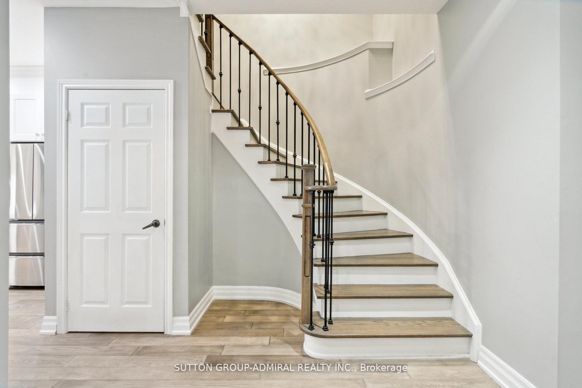 Photo 16 of 30 Blue Grouse Road, Vaughan, Patterson — HOMEH