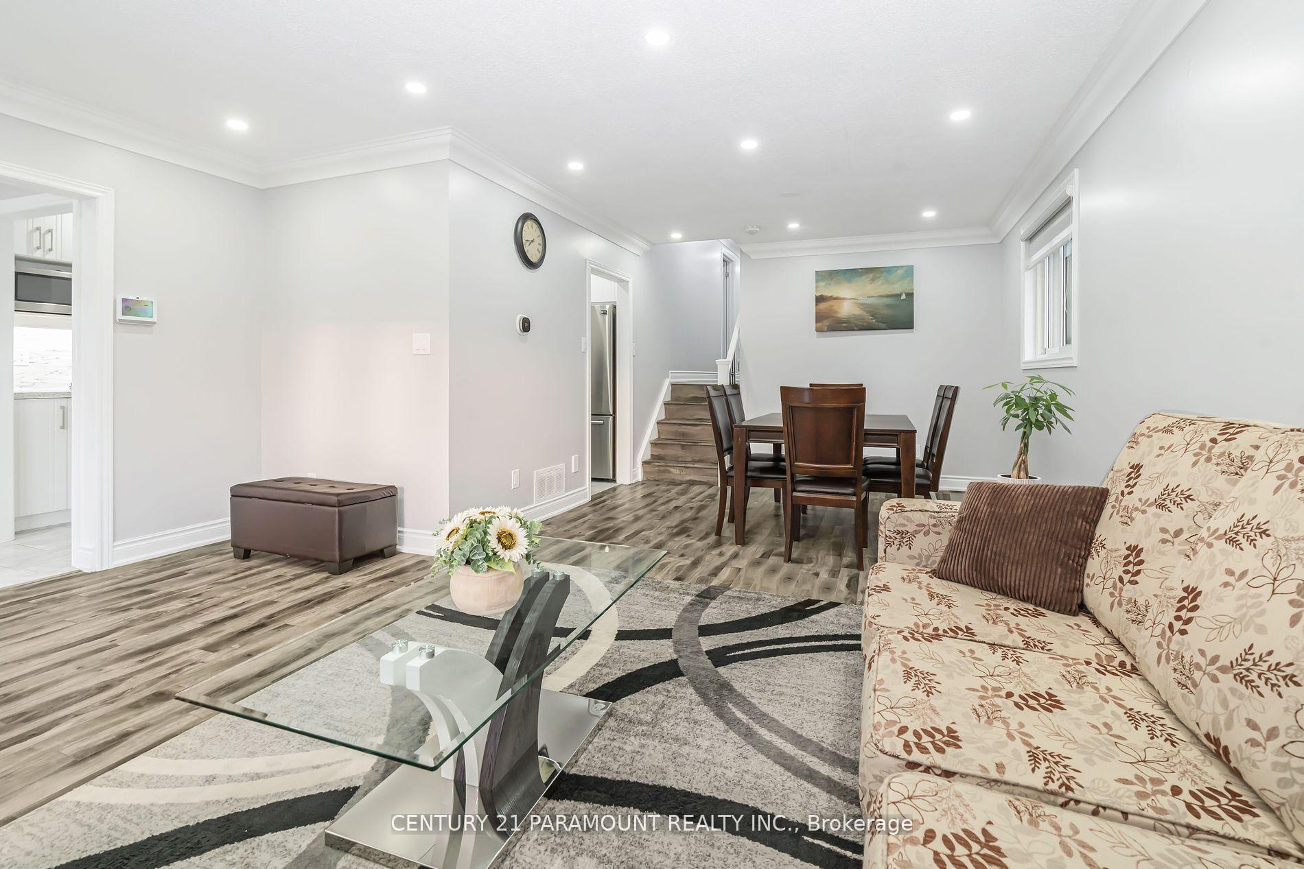 Photo 41 of 4 Beechwood Crescent, Brampton, Avondale — HOMEH