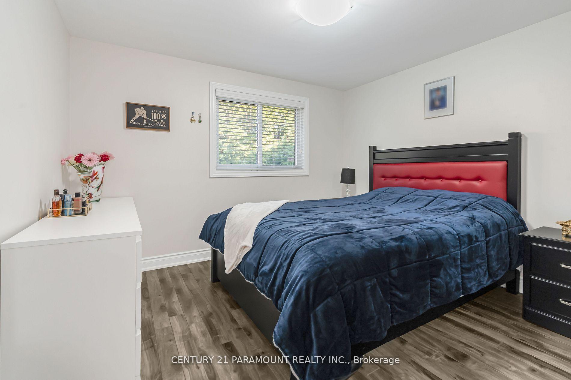 Photo 36 of 4 Beechwood Crescent, Brampton, Avondale — HOMEH