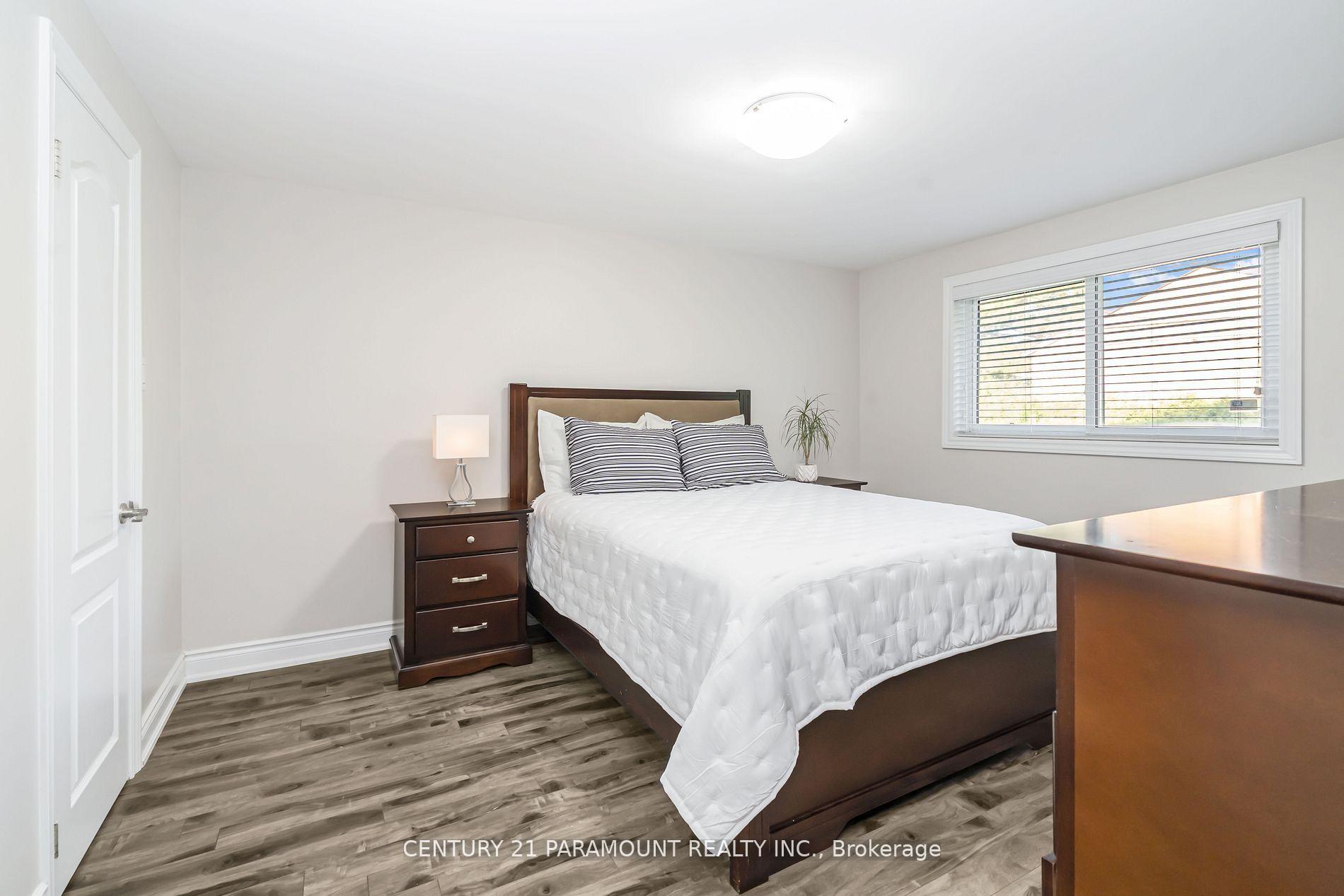 Photo 15 of 4 Beechwood Crescent, Brampton, Avondale — HOMEH