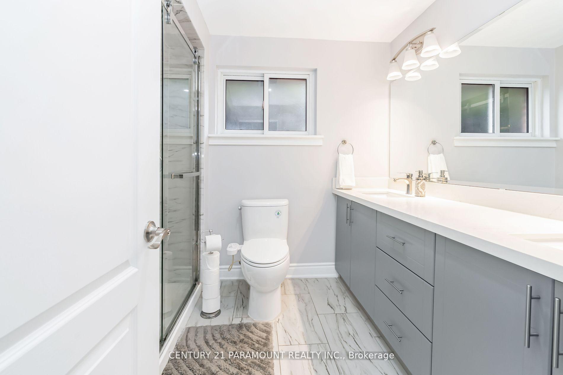 Photo 28 of 4 Beechwood Crescent, Brampton, Avondale — HOMEH