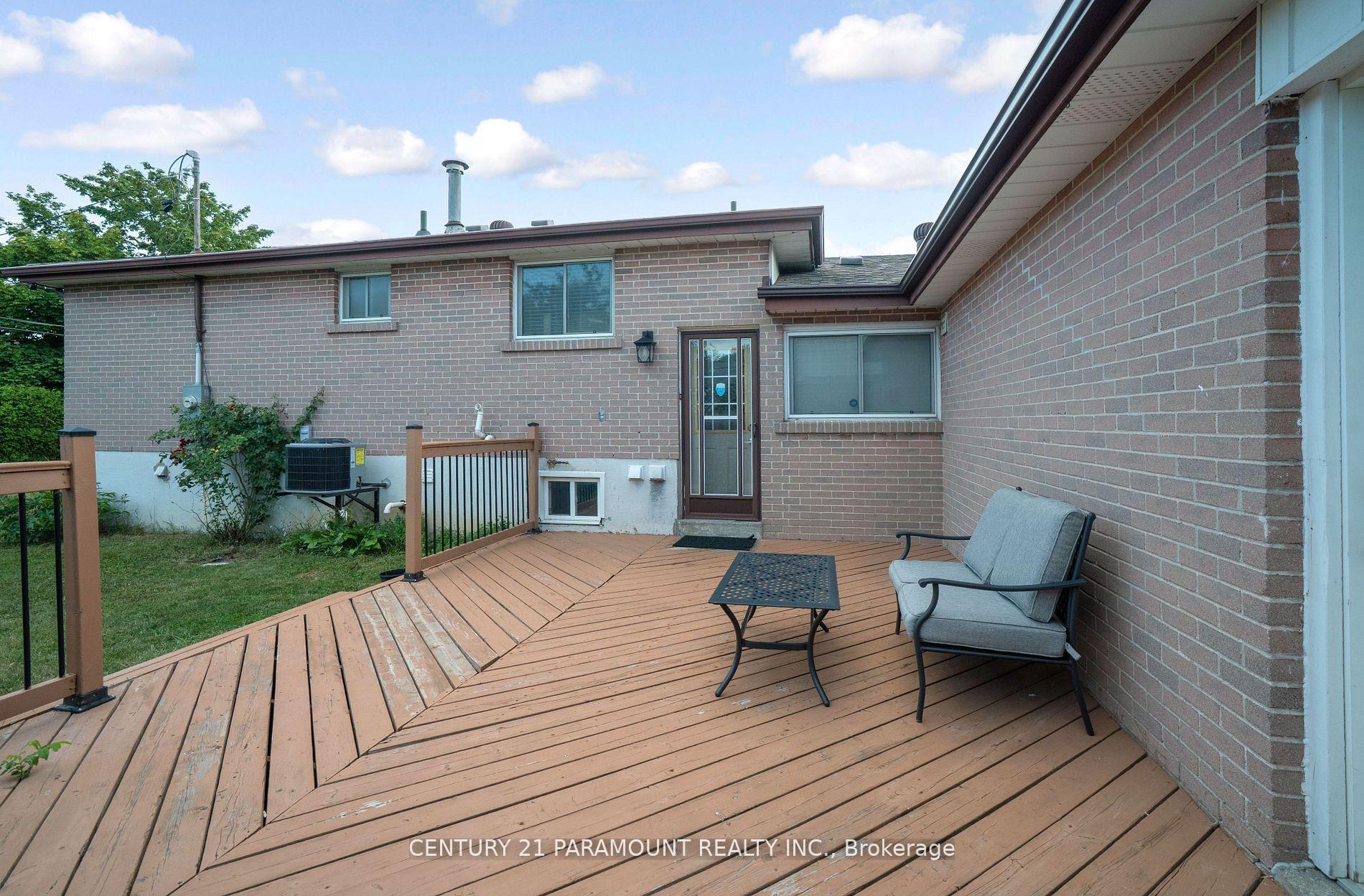 Photo 39 of 4 Beechwood Crescent, Brampton, Avondale — HOMEH