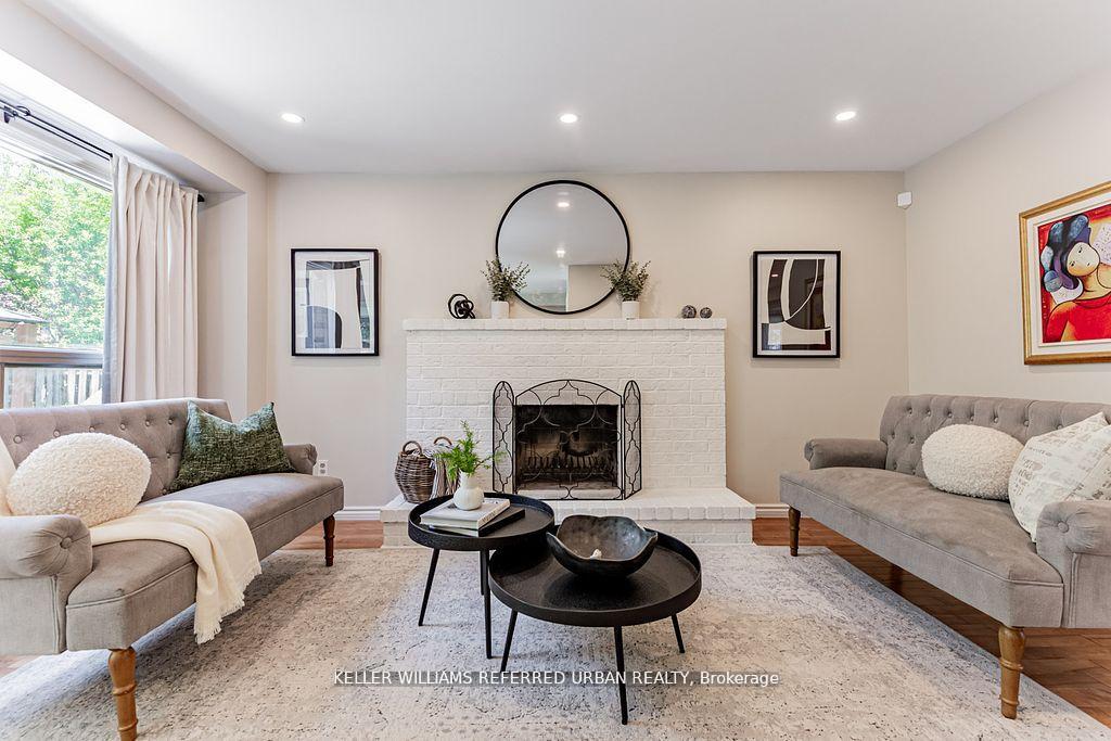 Photo 19 of 42 Haskell Crescent, Aurora, Aurora Highlands — HOMEH