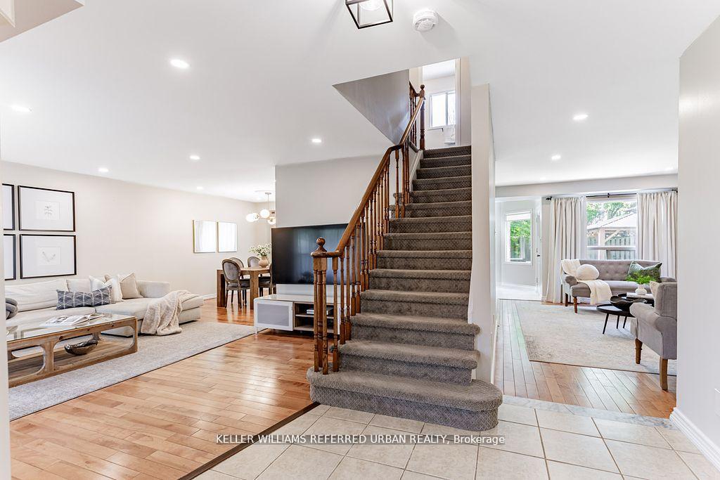 Photo 13 of 42 Haskell Crescent, Aurora, Aurora Highlands — HOMEH