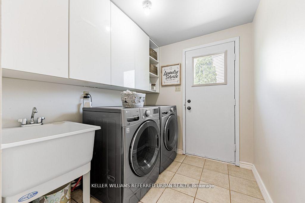Photo 16 of 42 Haskell Crescent, Aurora, Aurora Highlands — HOMEH