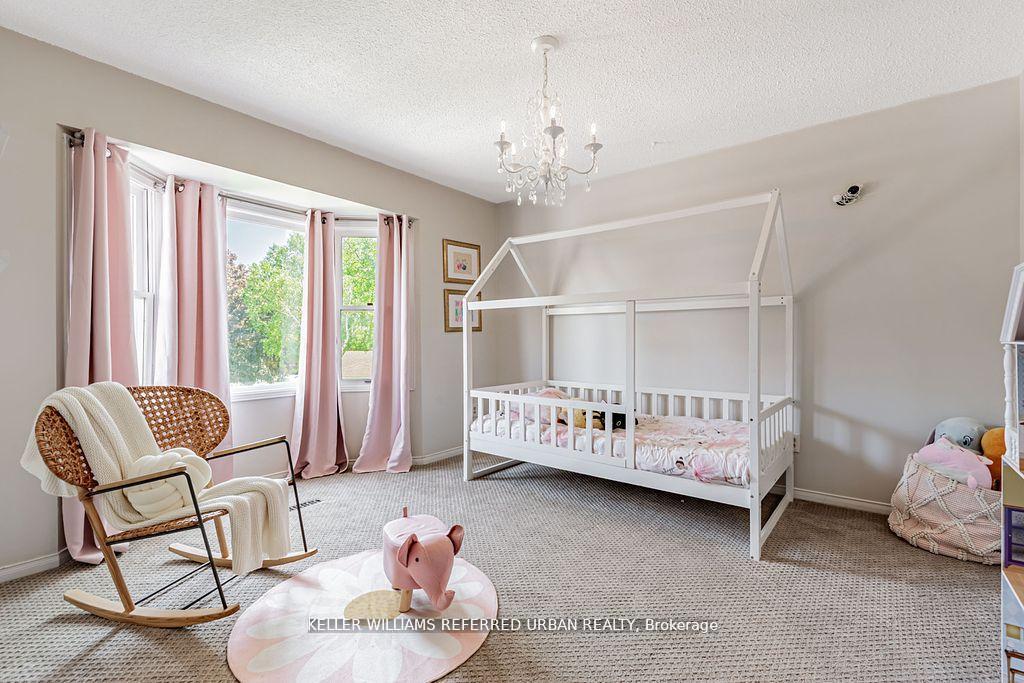 Photo 18 of 42 Haskell Crescent, Aurora, Aurora Highlands — HOMEH