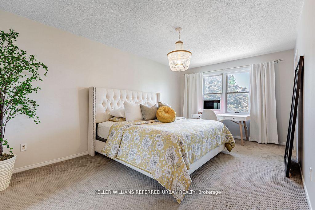 Photo 22 of 42 Haskell Crescent, Aurora, Aurora Highlands — HOMEH