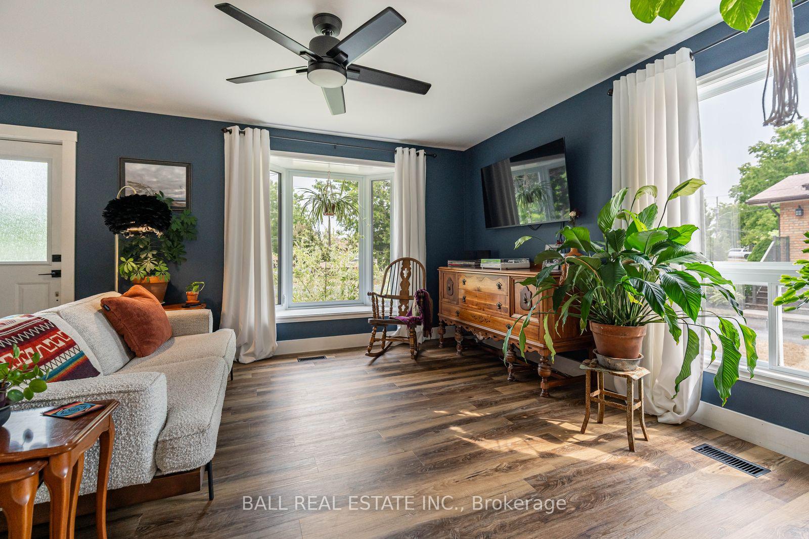Photo 5 of 39 Bishop Street, Selwyn — HOMEH