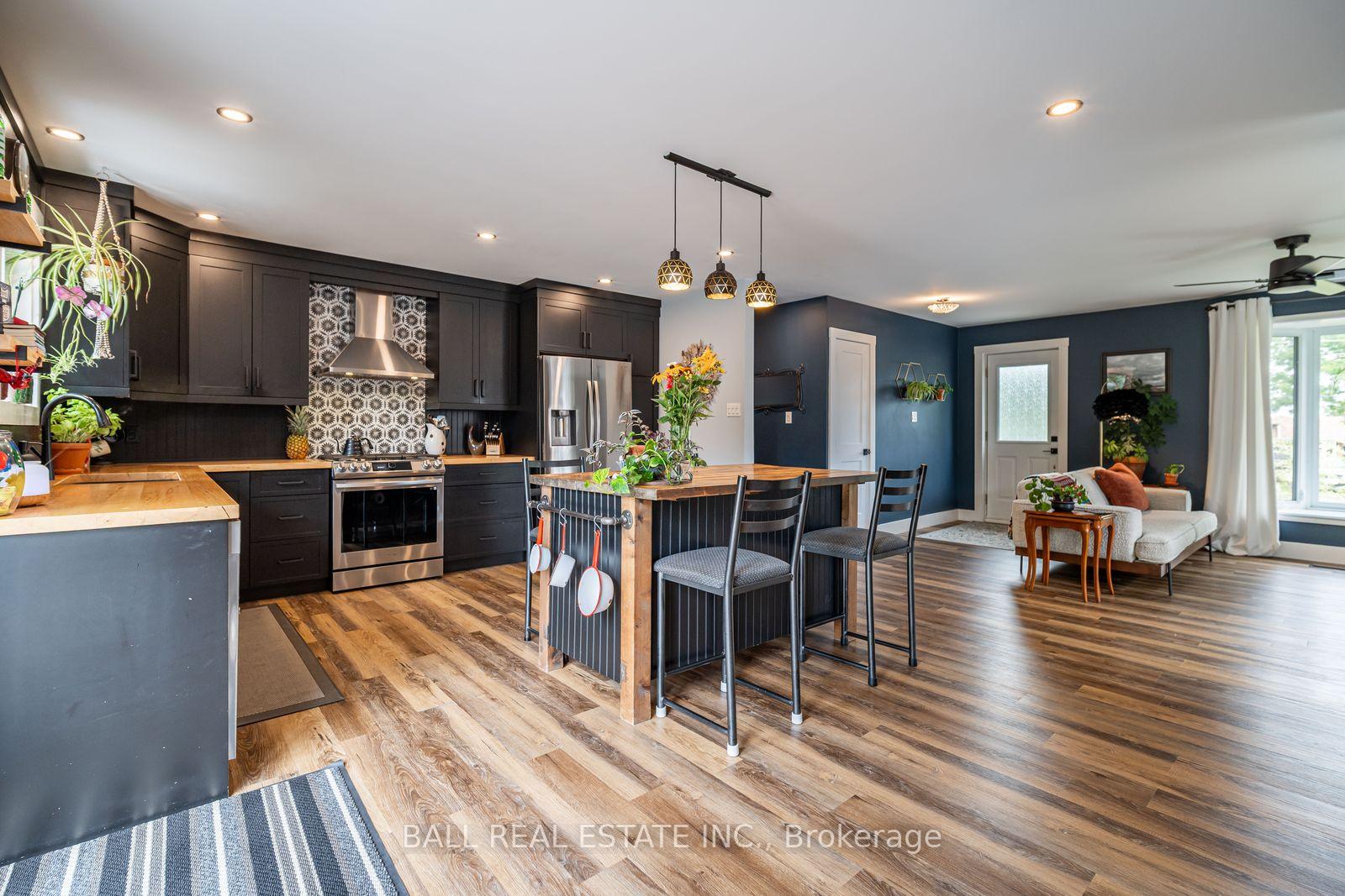 Photo 24 of 39 Bishop Street, Selwyn — HOMEH
