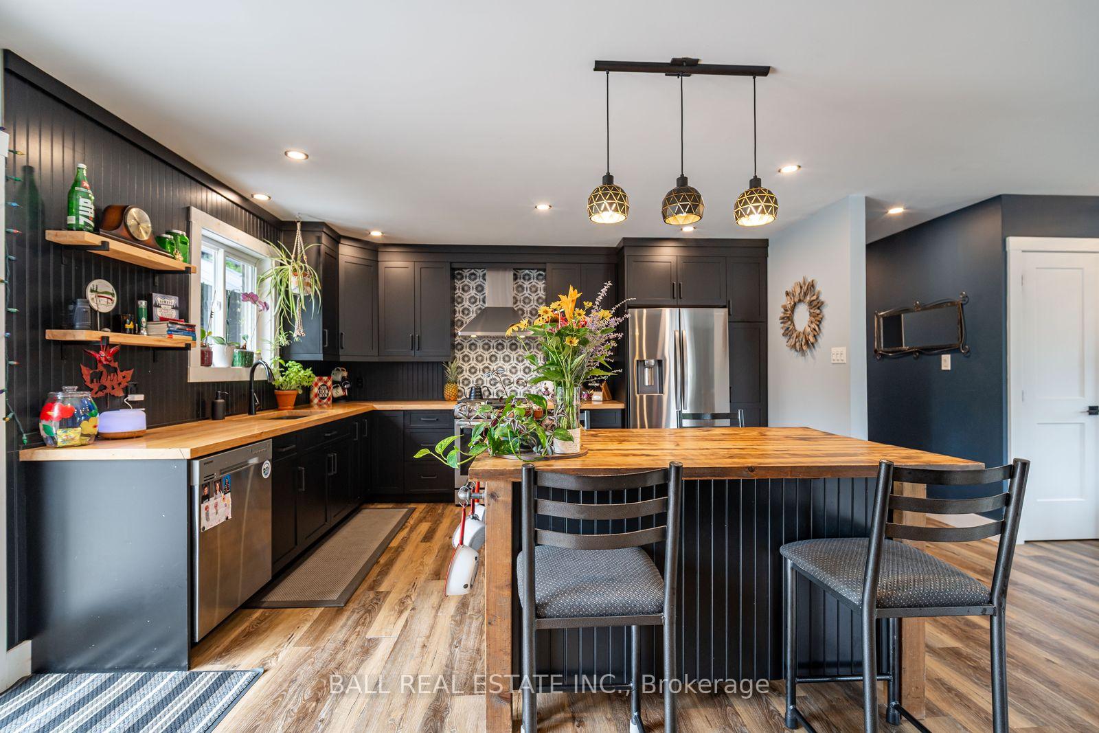 Photo 9 of 39 Bishop Street, Selwyn — HOMEH