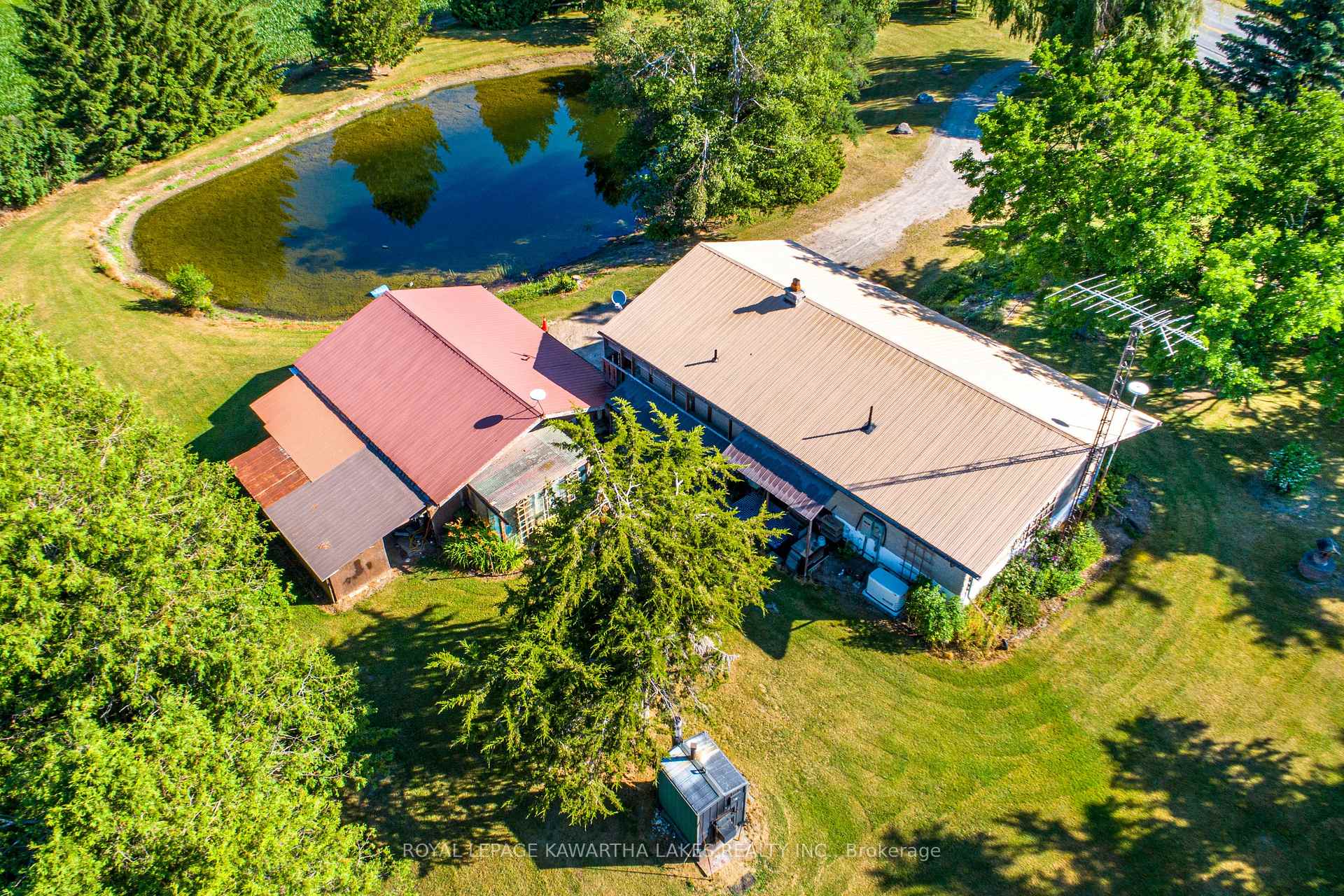 Photo 33 of S11600 Simcoe Street, Brock, Rural Brock — HOMEH
