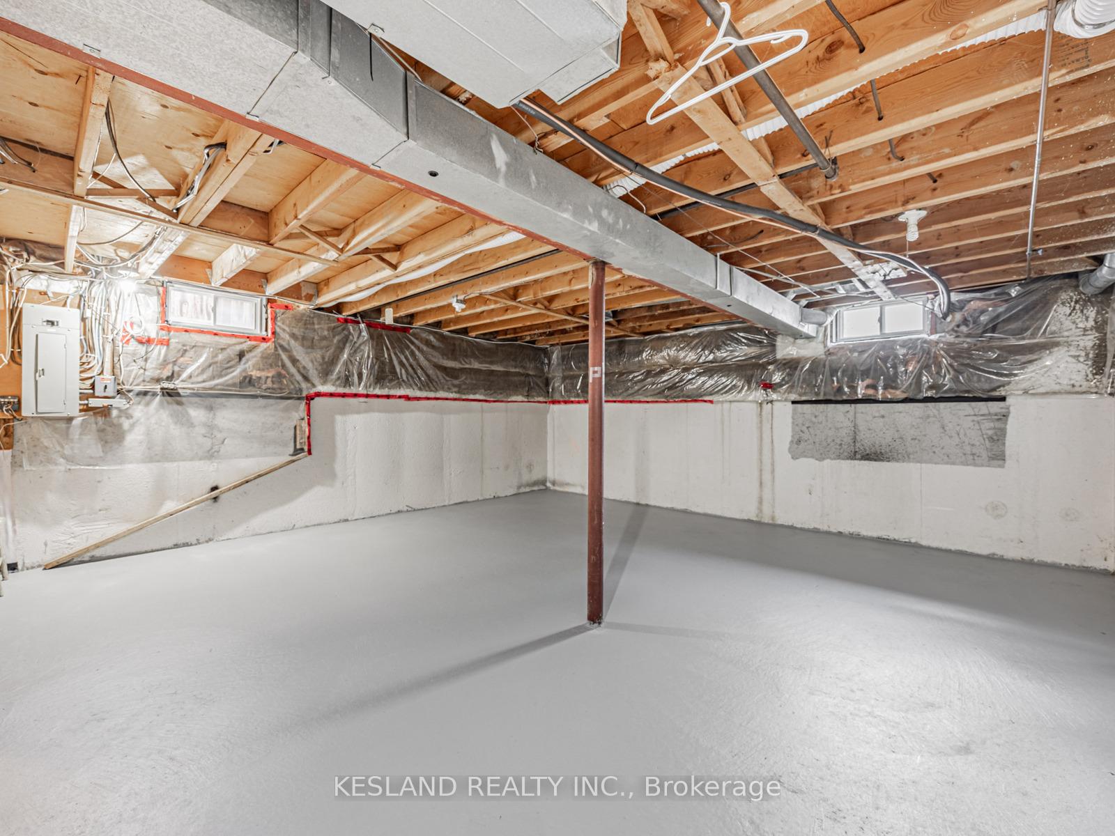 Photo 30 of 2 Reginald Crescent, Markham, Markham Village — HOMEH