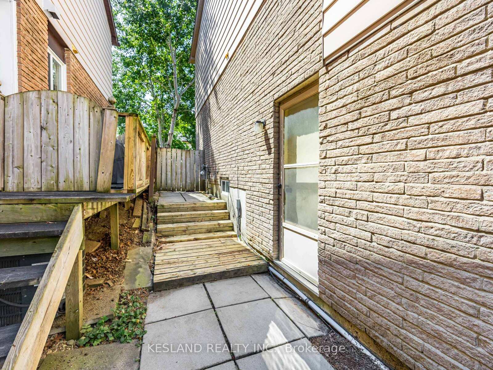 Photo 31 of 2 Reginald Crescent, Markham, Markham Village — HOMEH