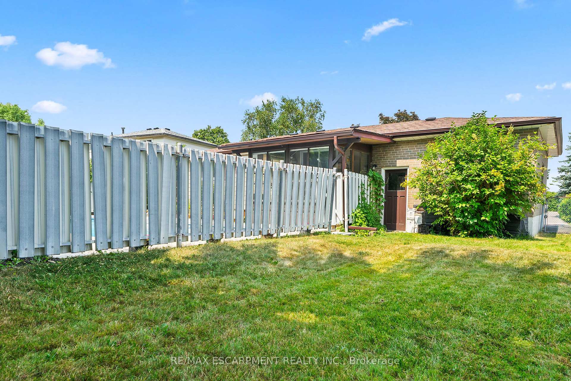 Photo 42 of 45 Dunblaine Crescent, Brampton, Southgate — HOMEH