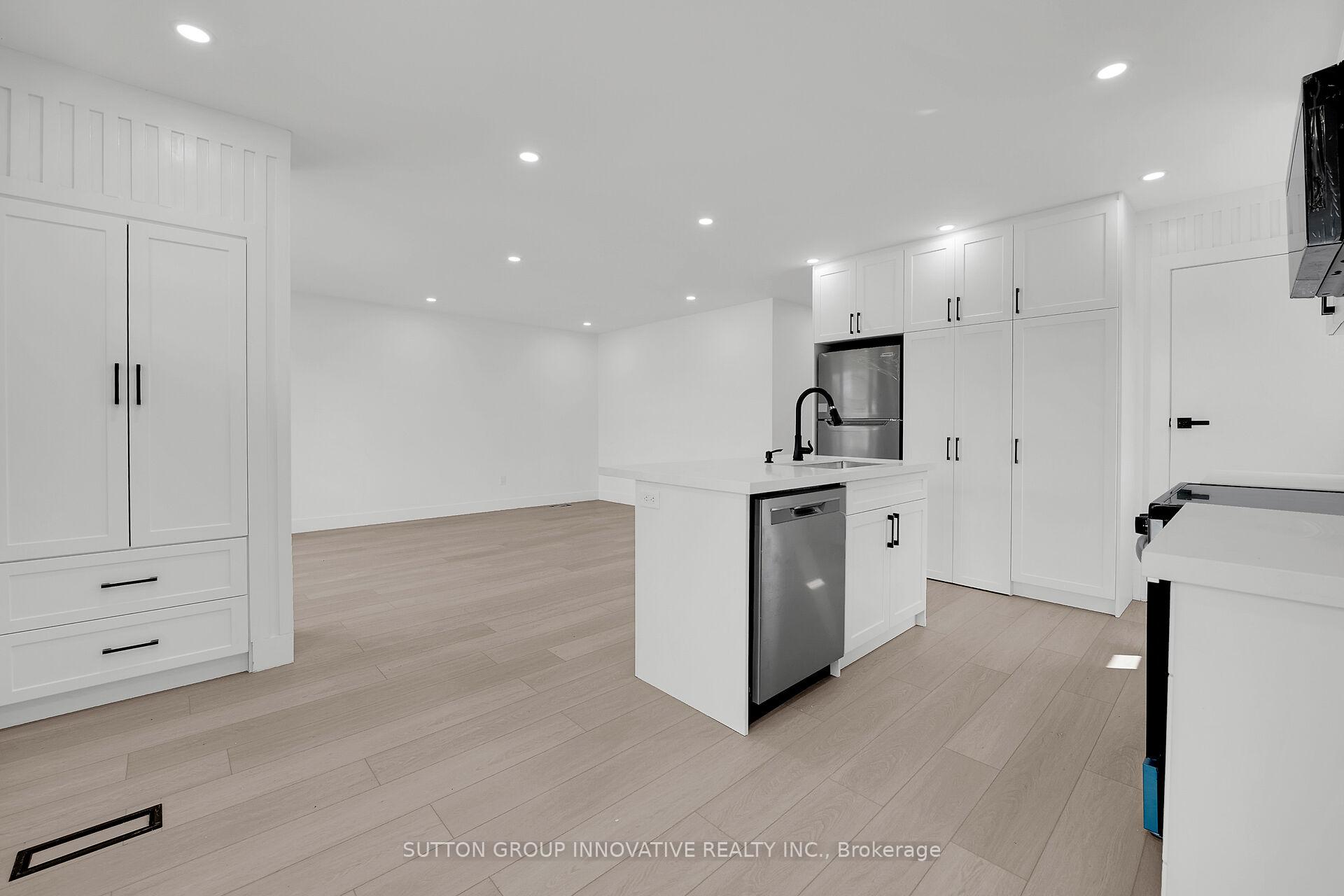 Photo 5 of 4 Lilacside Drive, Hamilton, Thorner — HOMEH