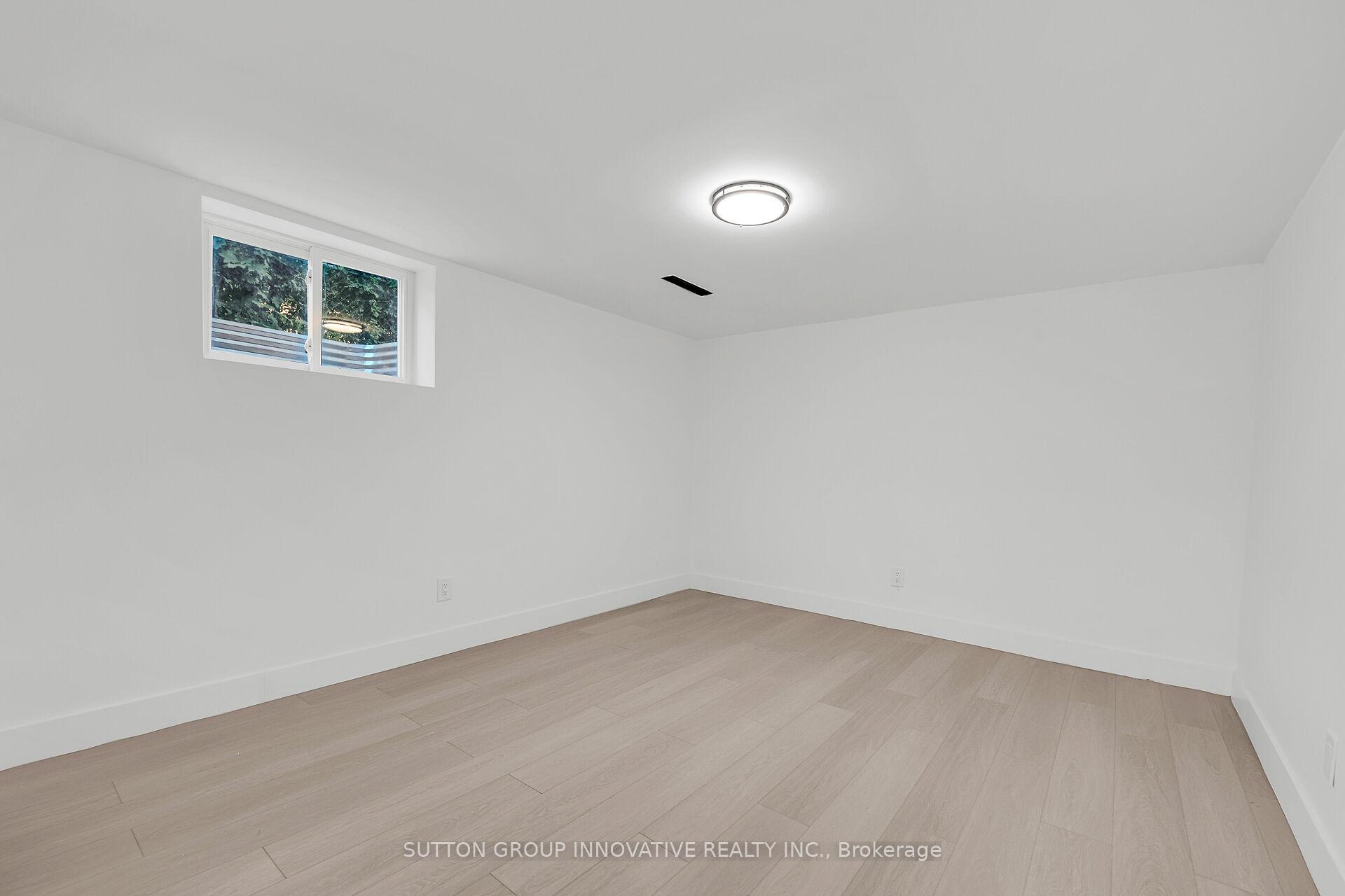 Photo 36 of 4 Lilacside Drive, Hamilton, Thorner — HOMEH