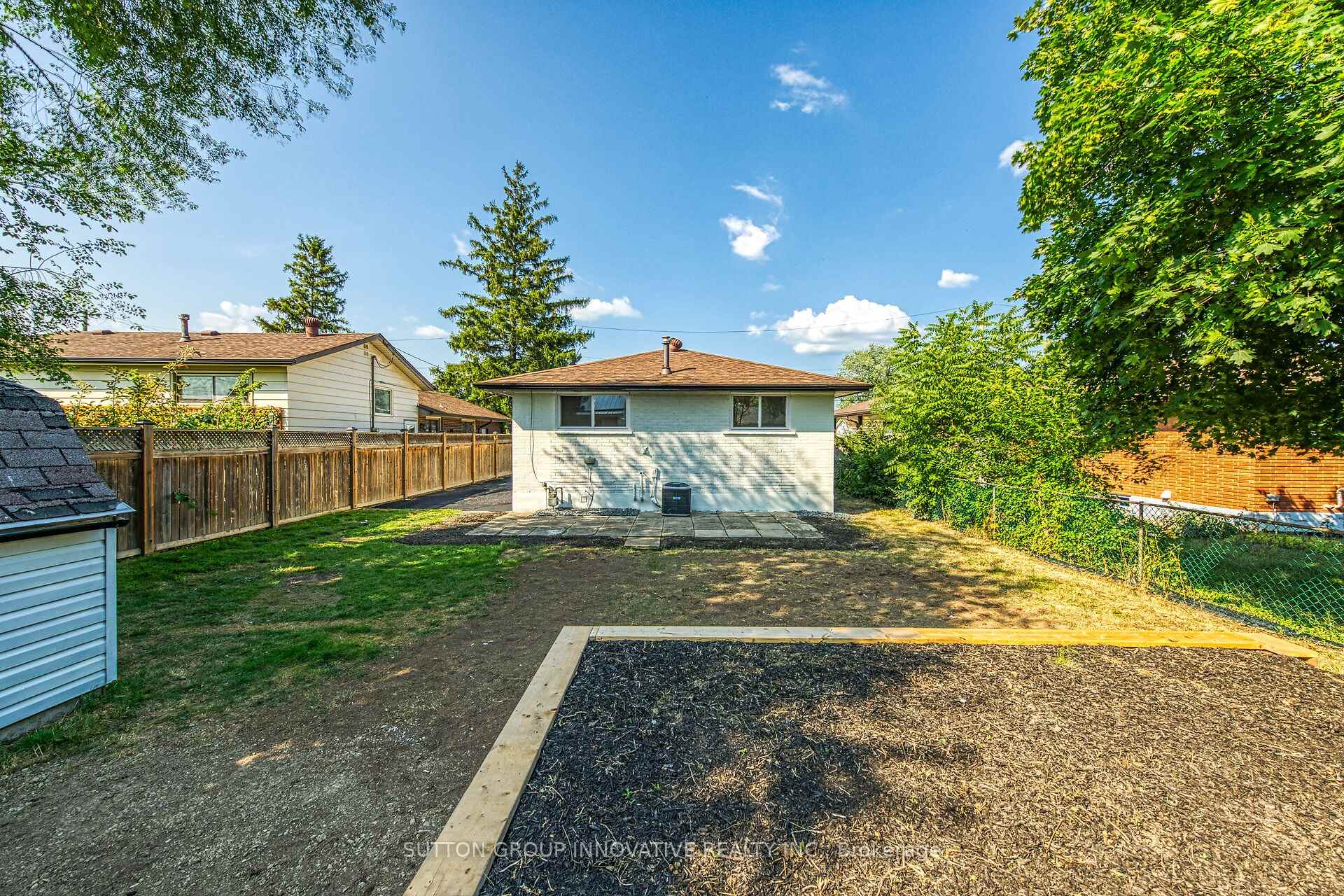 Photo 46 of 4 Lilacside Drive, Hamilton, Thorner — HOMEH