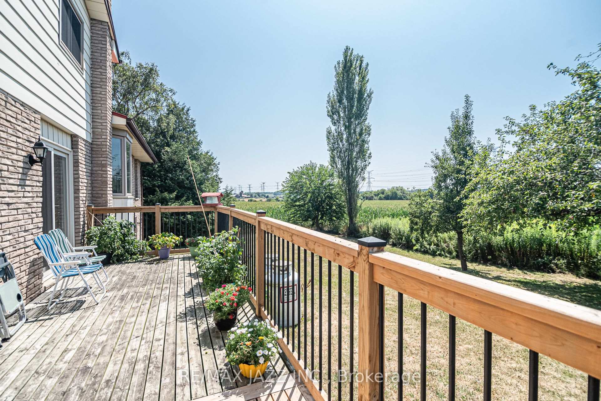 Photo 5 of 1404 Holt Road, Clarington, Bowmanville — HOMEH