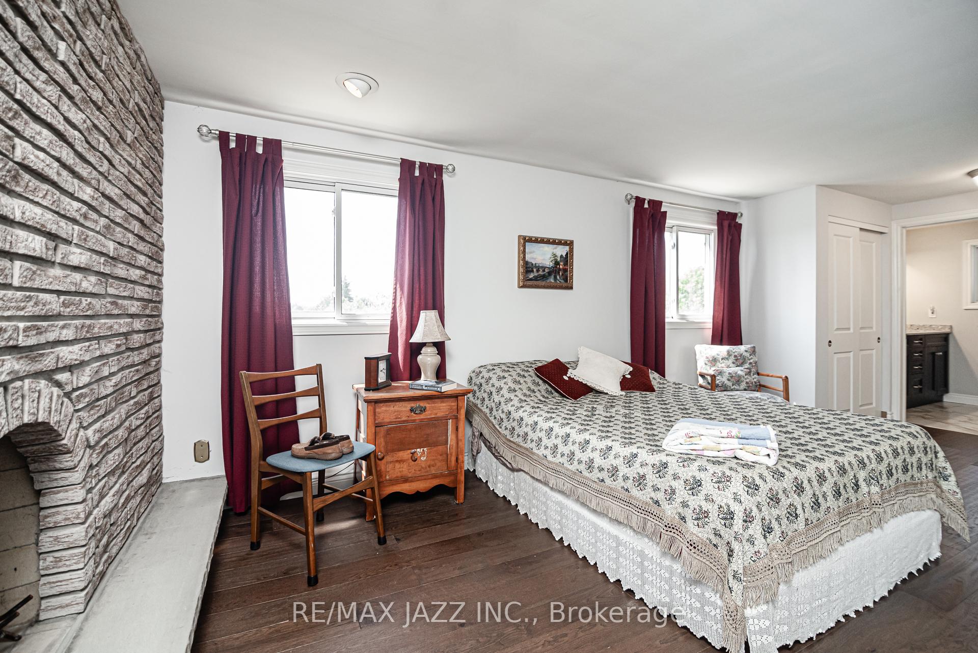 Photo 17 of 1404 Holt Road, Clarington, Bowmanville — HOMEH