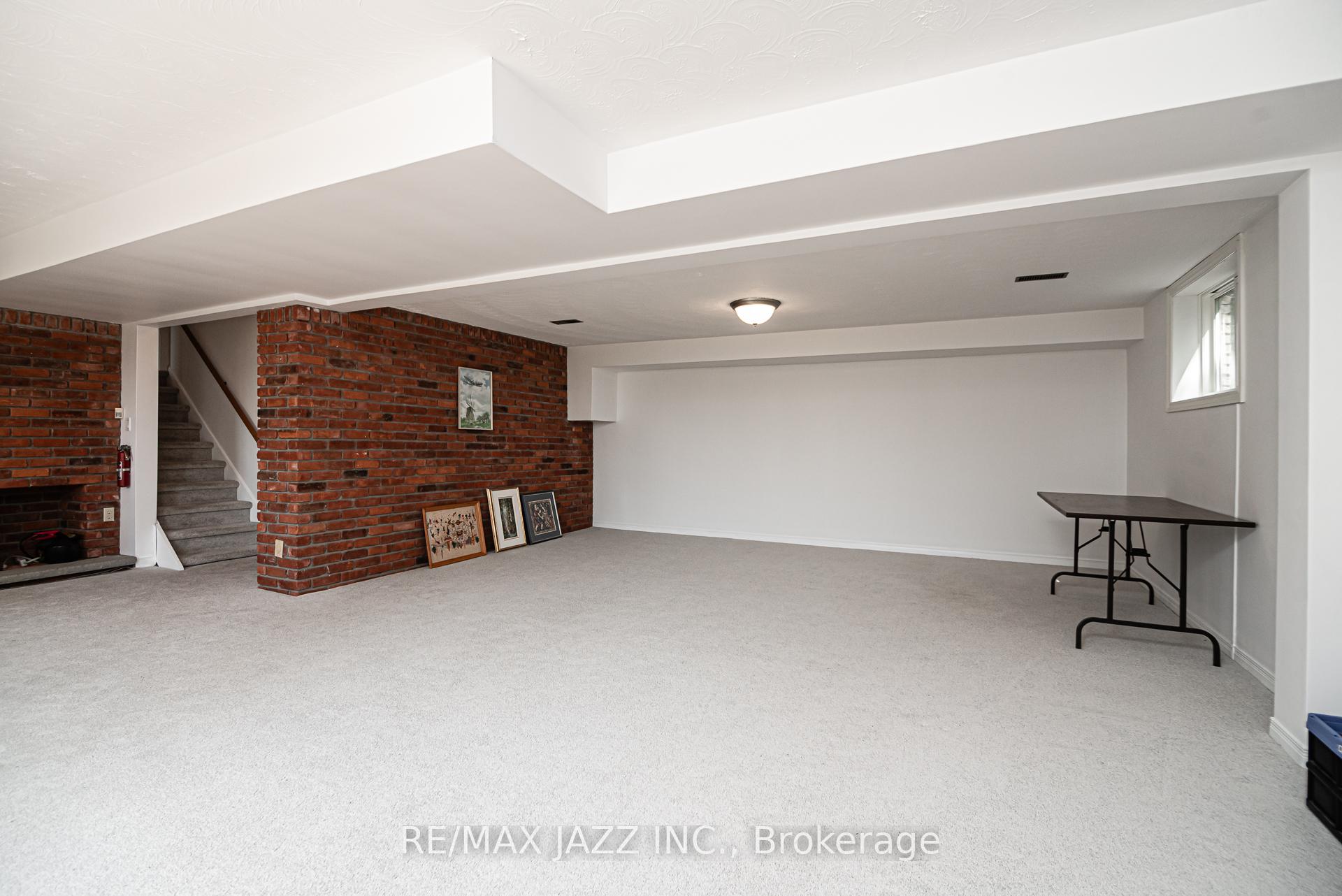 Photo 18 of 1404 Holt Road, Clarington, Bowmanville — HOMEH