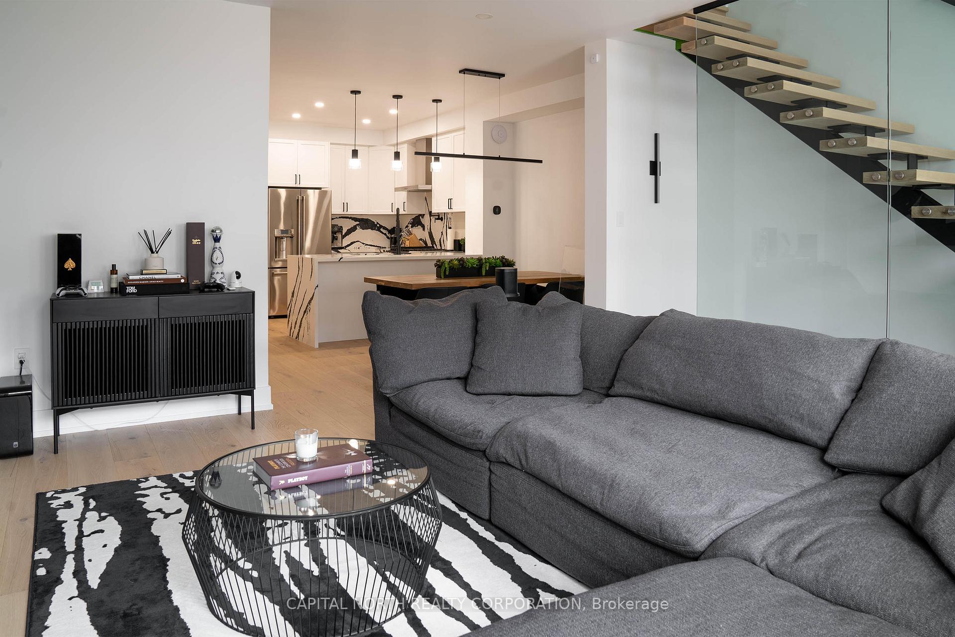 Photo 13 of 67 Callandar Road, Brampton, Northwest Brampton — HOMEH