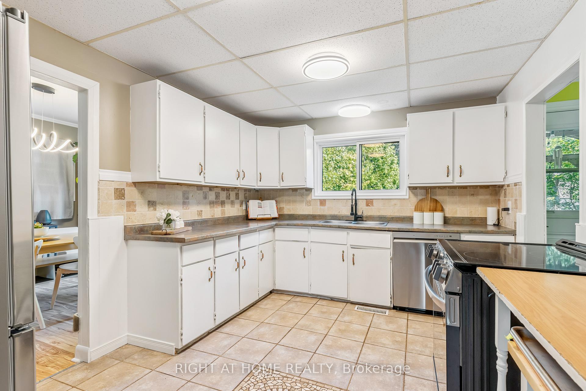 Photo 19 of 118 Queen Street, Essa, Angus — HOMEH