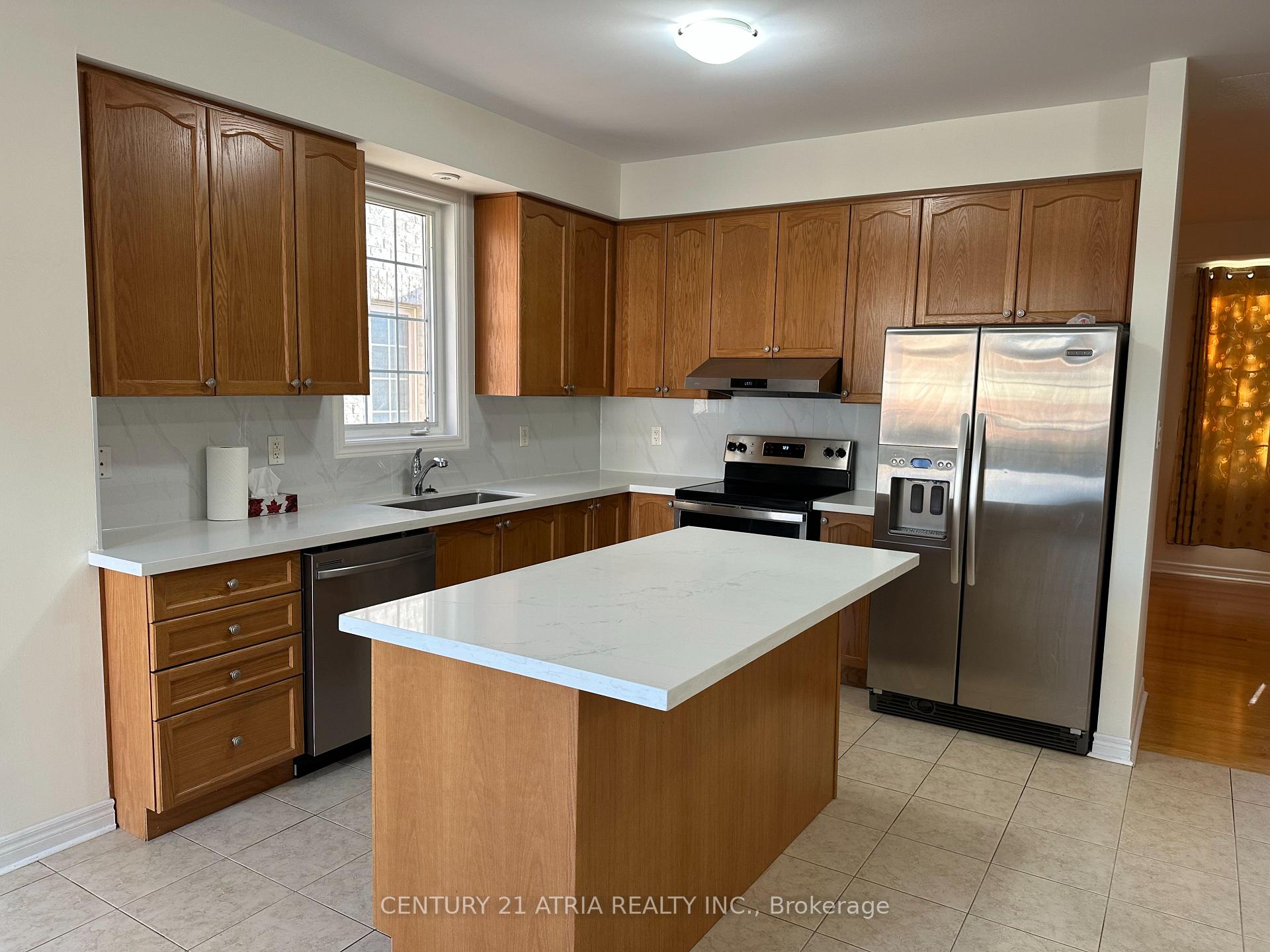 Photo 6 of 609 Country glen Road, Markham, Cornell — HOMEH